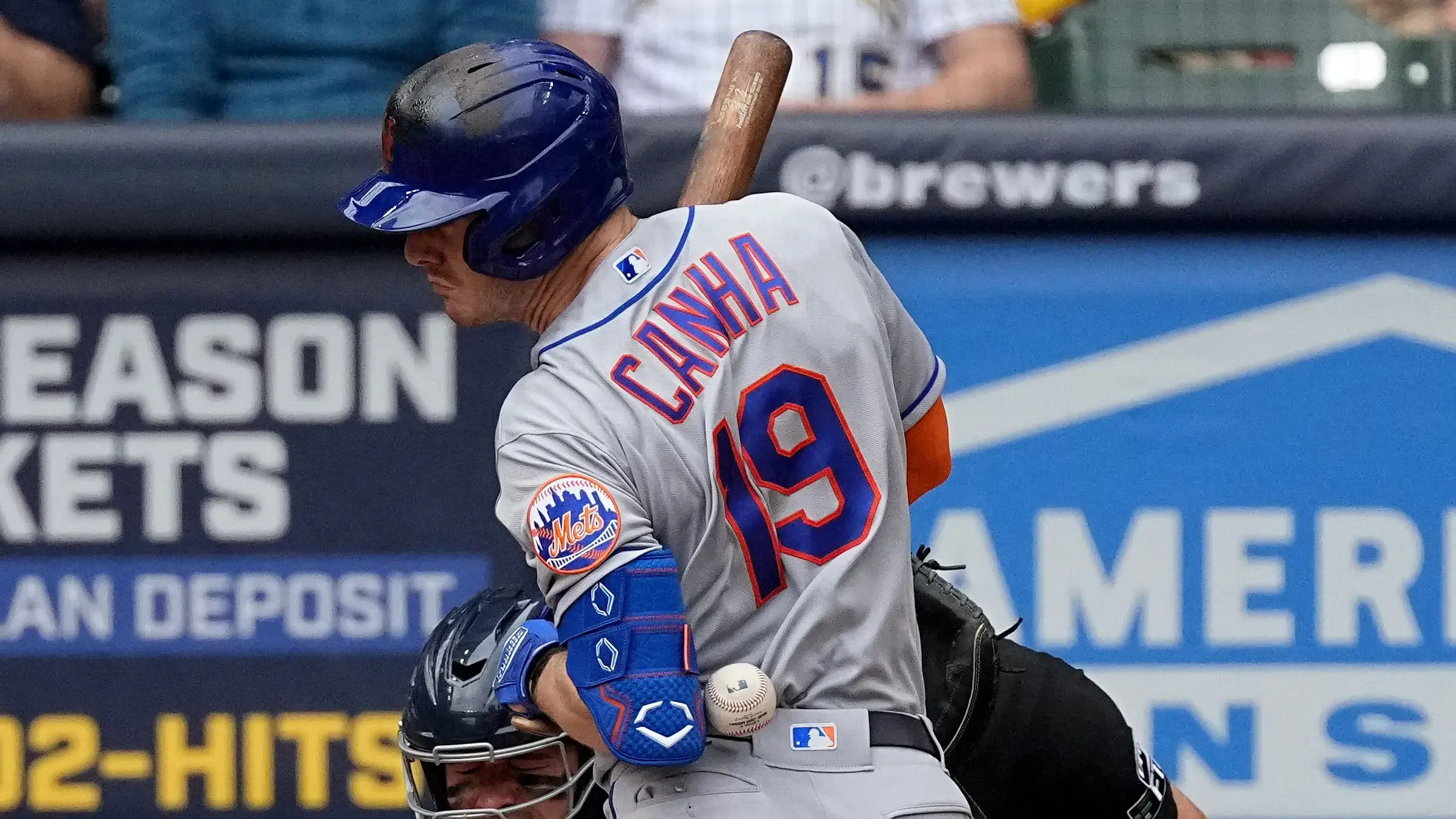 New York Mets left fielder Mark Canha (19) is hit by a pitch thrown by Milwaukee Brewers starting pitcher Adrian Houser during the fifth inning of their game Wednesday, September 21, 2022 at American Family Field in Milwaukee, Wis / MARK HOFFMAN/MILWAUKEE JOURNAL SENTINEL / USA TODAY NETWORK