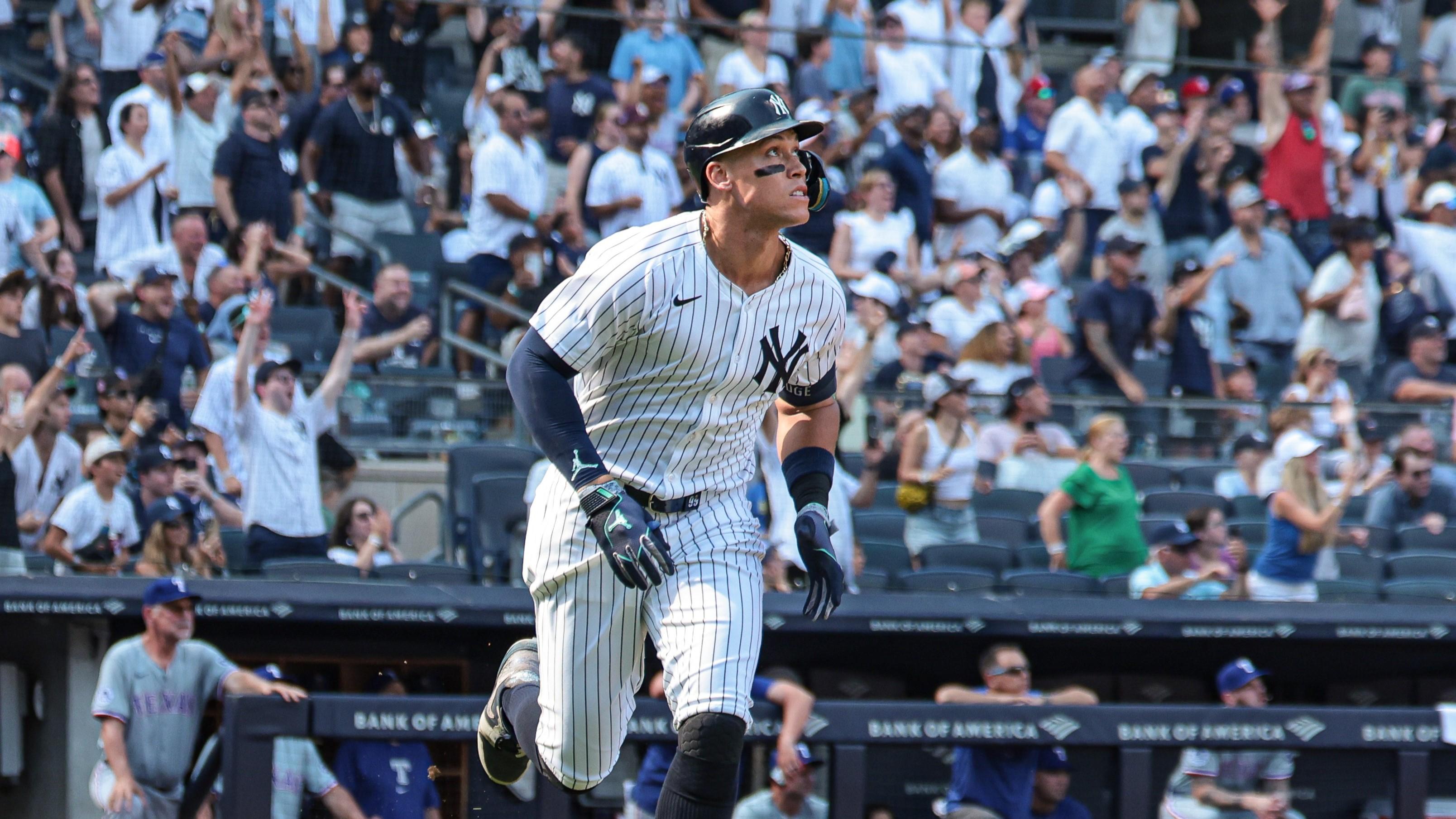 Yankees' 'remarkable' Aaron Judge nears MLB history with 299th home run in Sunday's 8-7 win over Rangers