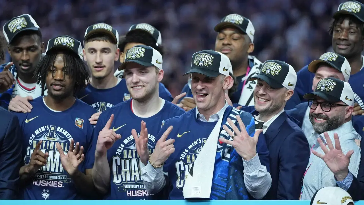 Connecticut Huskies head coach Dan Hurley celebrates after winning the national championship game of the Final Four of the 2024 NCAA Tournament against the Purdue Boilermakers at State Farm Stadium. / Bob Donnan-USA TODAY Sports