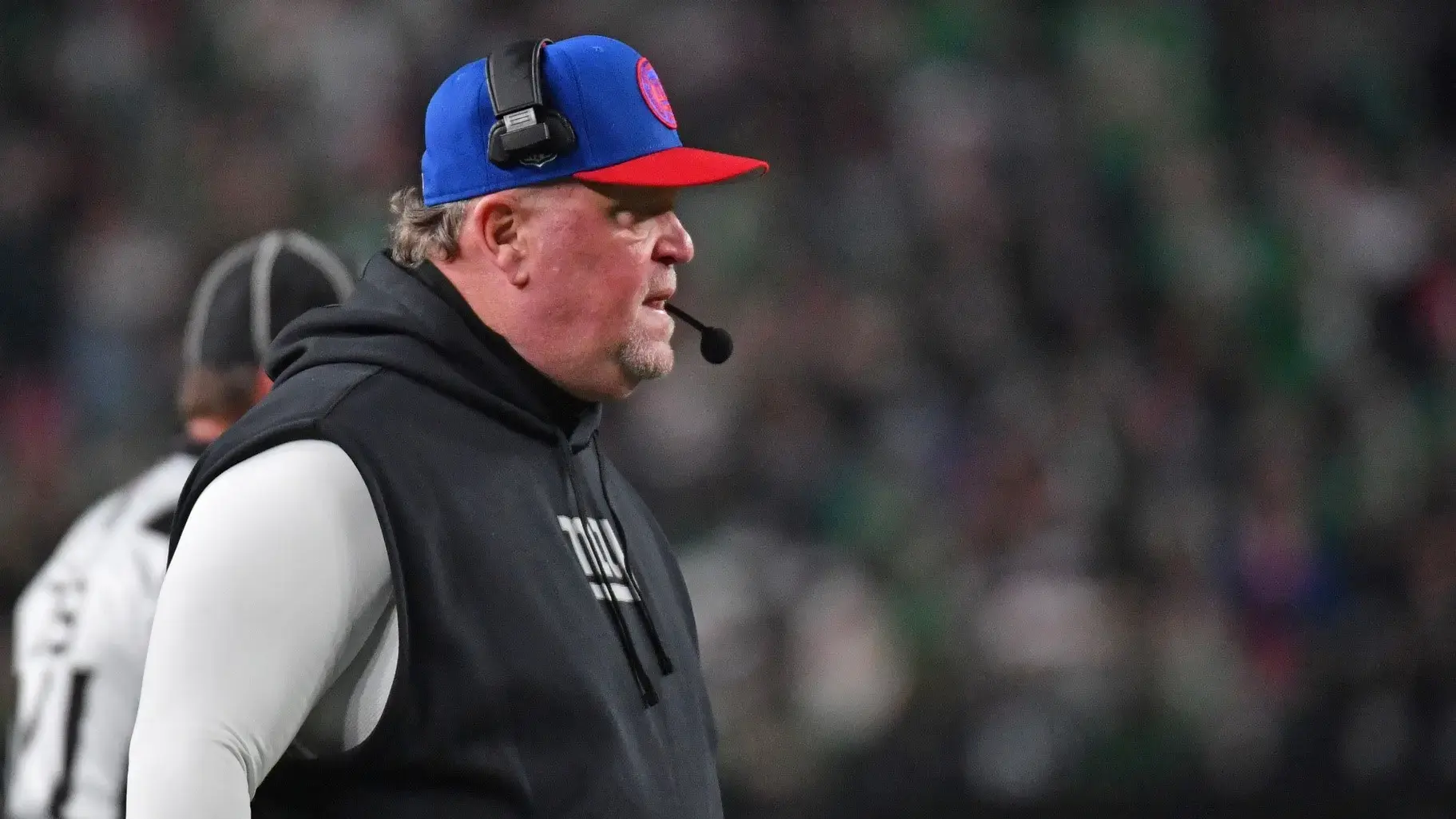 Dec 25, 2023; Philadelphia, Pennsylvania, USA; New York Giants defensive coordinator Don Wink Martindale against the Philadelphia Eagles at Lincoln Financial Field. / Eric Hartline-USA TODAY Sports