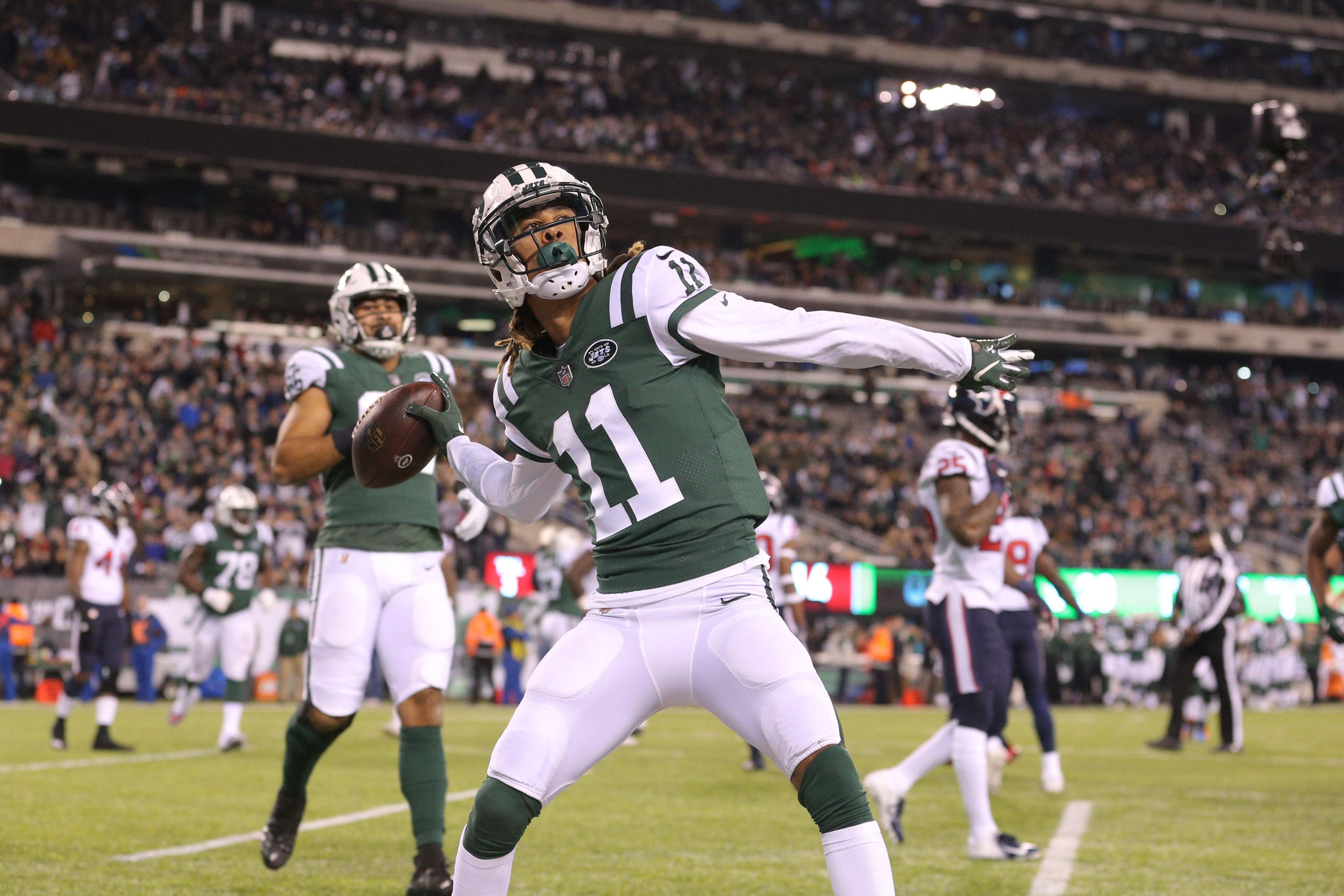 Dec 15, 2018; East Rutherford, NJ, USA; New York Jets wide receiver Robby Anderson (11) celebrates his touchdown against the Houston Texans during the second quarter at MetLife Stadium. Mandatory Credit: Brad Penner-USA TODAY Sports / Brad Penner