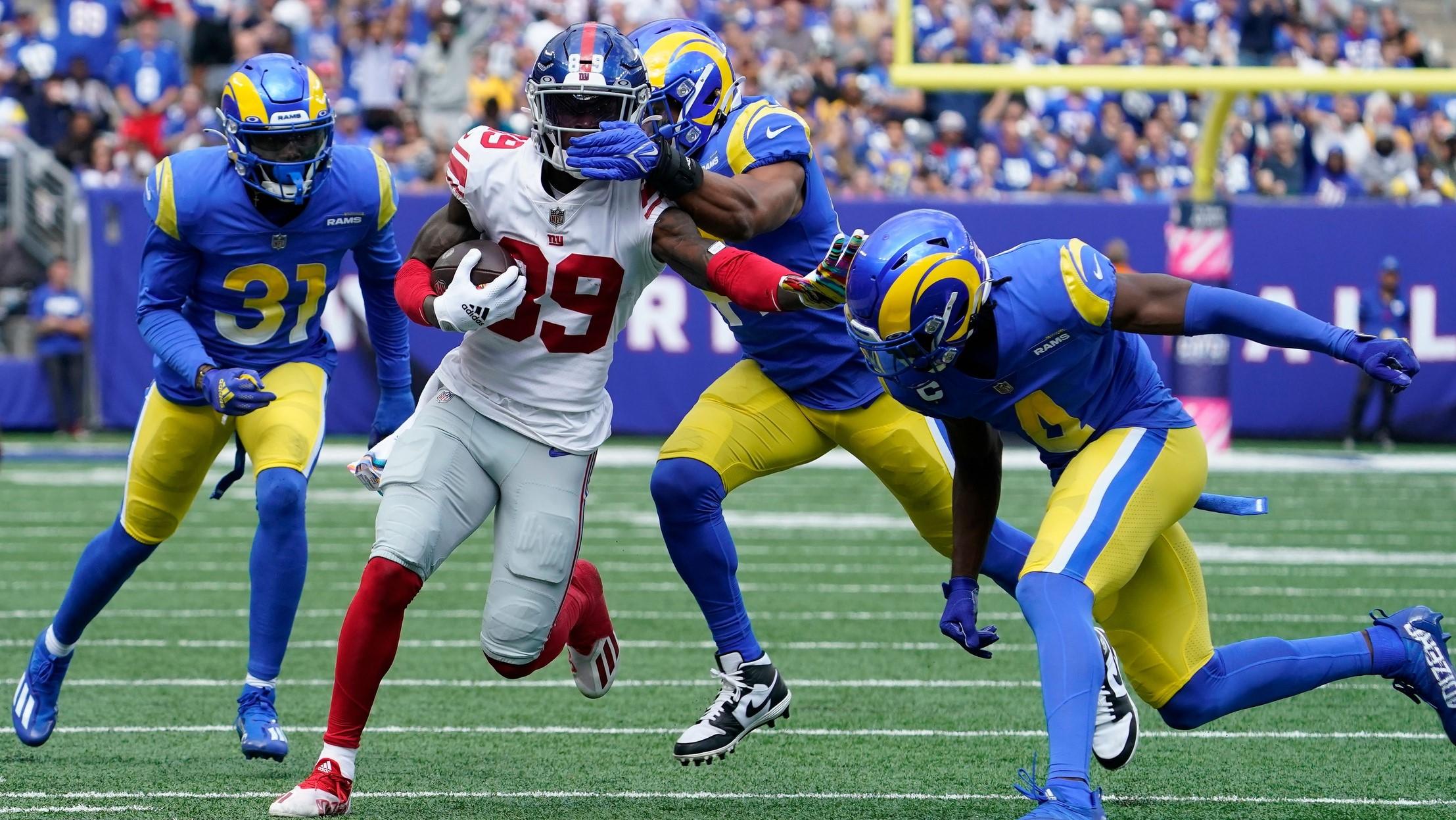 Oct 17, 2021; East Rutherford, New Jersey, USA; New York Giants wide receiver Kadarius Toney (89) makes a catch against the Los Angeles Rams at MetLife Stadium. / Robert Deutsch-USA TODAY Sports