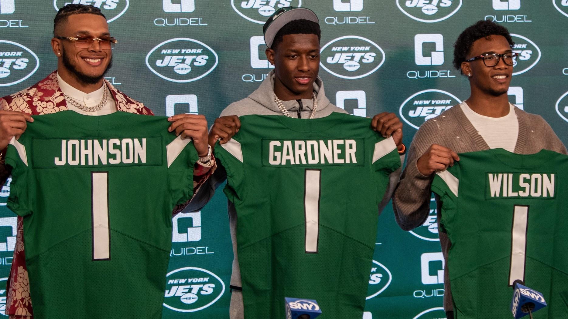 New York Jets introduce all three of their 2022 first-round NFL Draft picks. (From left) Jermaine Johnson, Ahmad \"Sauce\" Gardner, and Garrett Wilson attend a press conference at Atlantic Health Jets Training Center in Florham Park, NJ on Friday April 29, 2022. Jets 1st Round Draft Picks 2022 / Anne-Marie Caruso/NorthJersey.com / USA TODAY NETWORK
