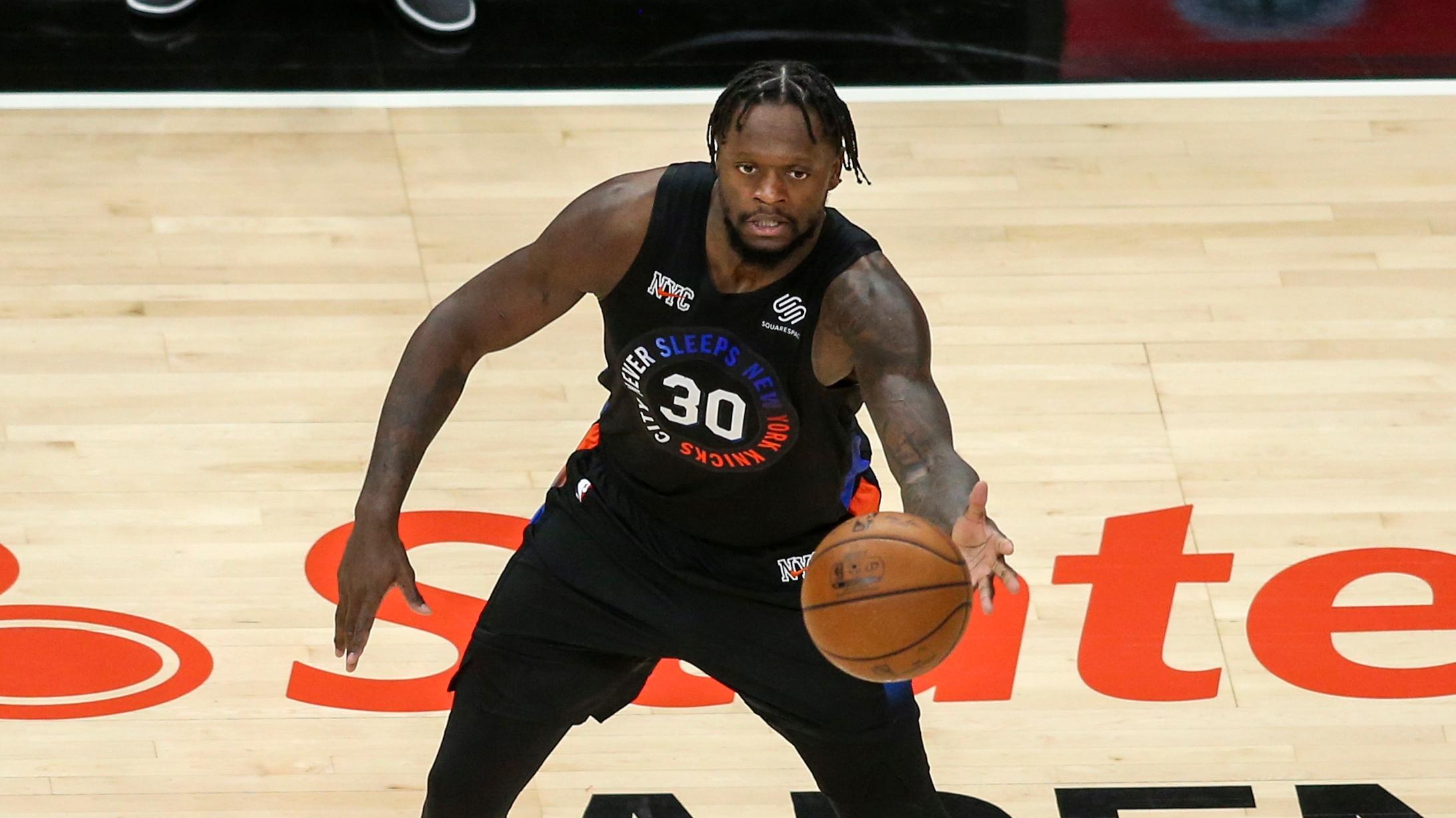 New York Knicks forward Julius Randle (30) controls the ball against the Atlanta Hawks in the fourth quarter during game three in the first round of the 2021 NBA Playoffs at State Farm Arena. / Brett Davis-USA TODAY Sports