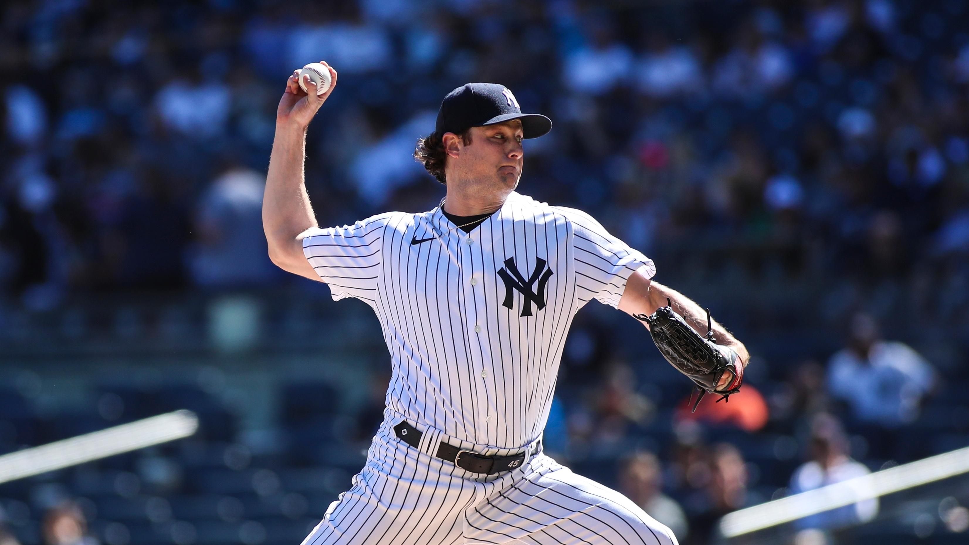 New York Yankees pitcher Gerrit Cole (45) pitches in the first inning against the Cleveland Indians at Yankee Stadium. / Wendell Cruz-USA TODAY Sports