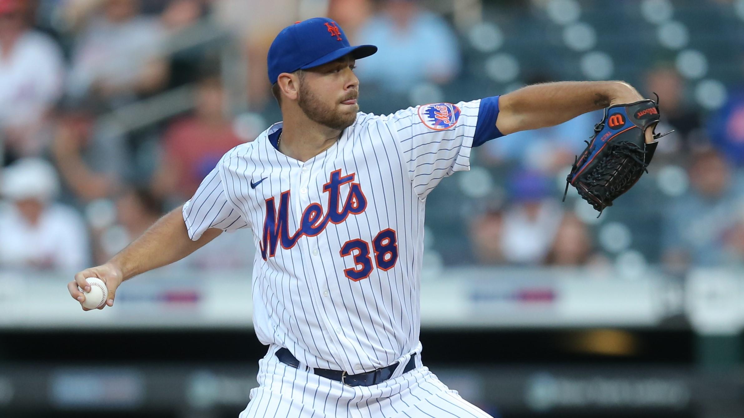 New York Mets starting pitcher Tylor Megill (38) pitches against the Milwaukee Brewers during the first inning at Citi Field. / Brad Penner-USA TODAY Sports