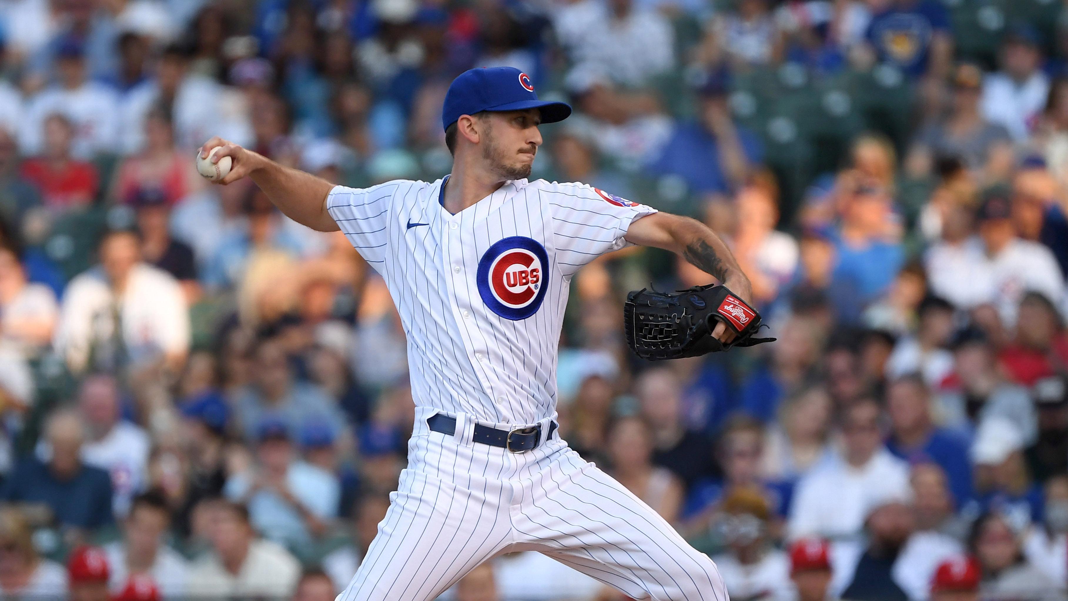 Chicago Cubs starting pitcher Zach Davies (27) pitches in the first inning against the Philadelphia Phillies at Wrigley Field. / Quinn Harris - USA TODAY Sports