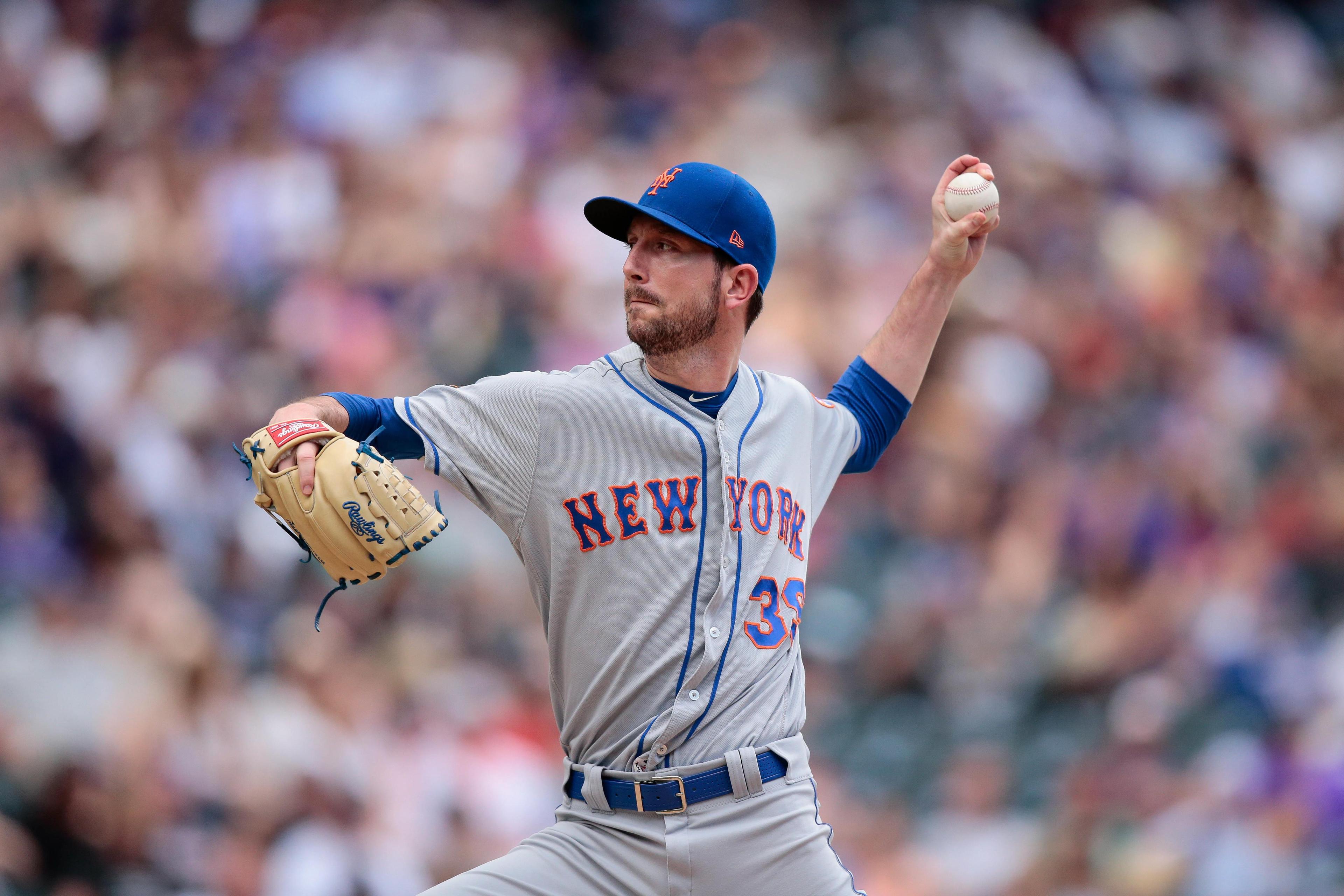 Jun 21, 2018; Denver, CO, USA; New York Mets relief pitcher Jerry Blevins (39) pitches in the eighth inning against the Colorado Rockies at Coors Field. / Isaiah J. Downing-USA TODAY Sports