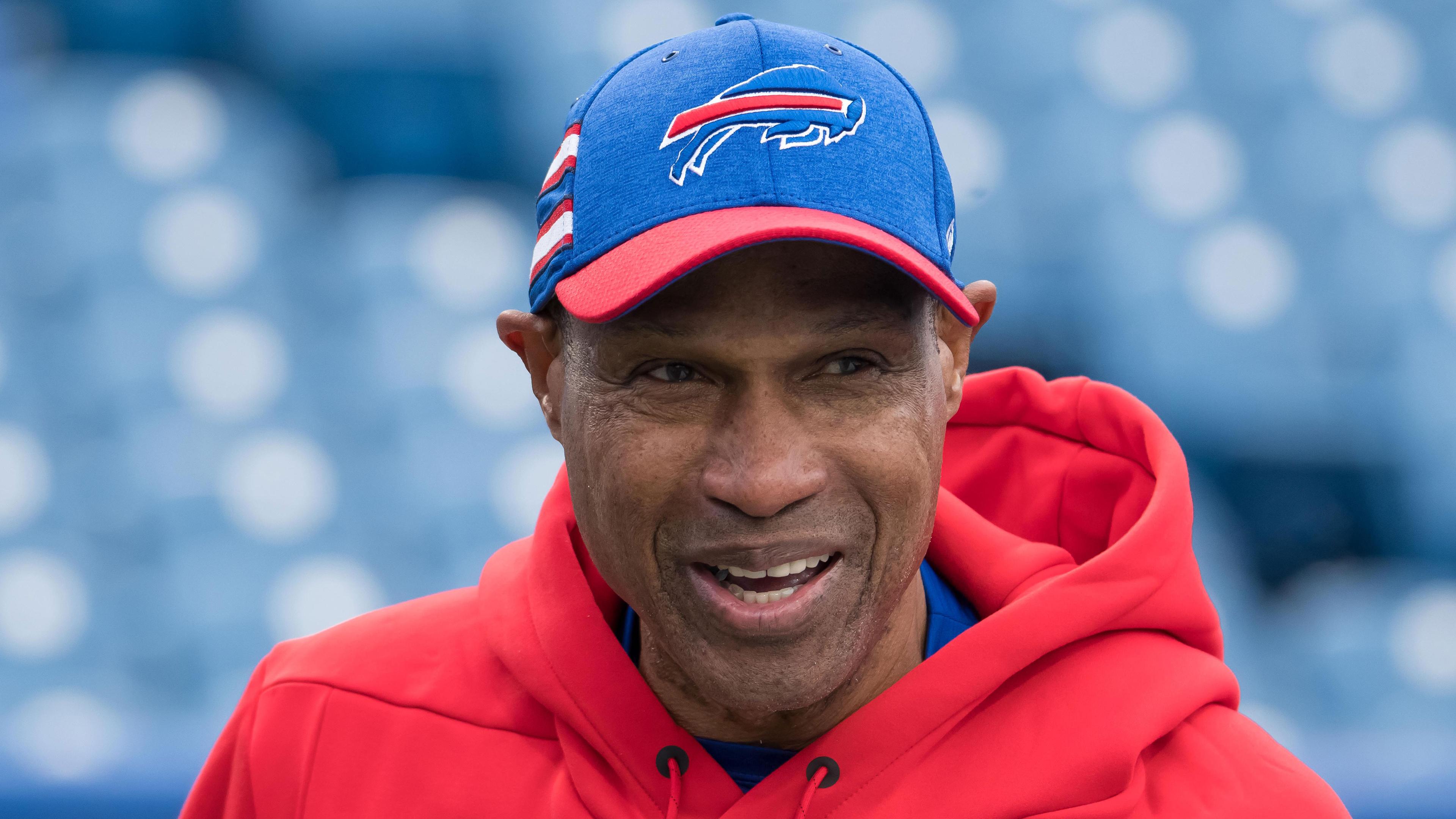 Dec 16, 2018; Orchard Park, NY, USA; Buffalo Bills defensive coordinator Leslie Frazier walks the field prior to a game against the Detroit Lions at New Era Field. / Mark Konezny-USA TODAY Sports