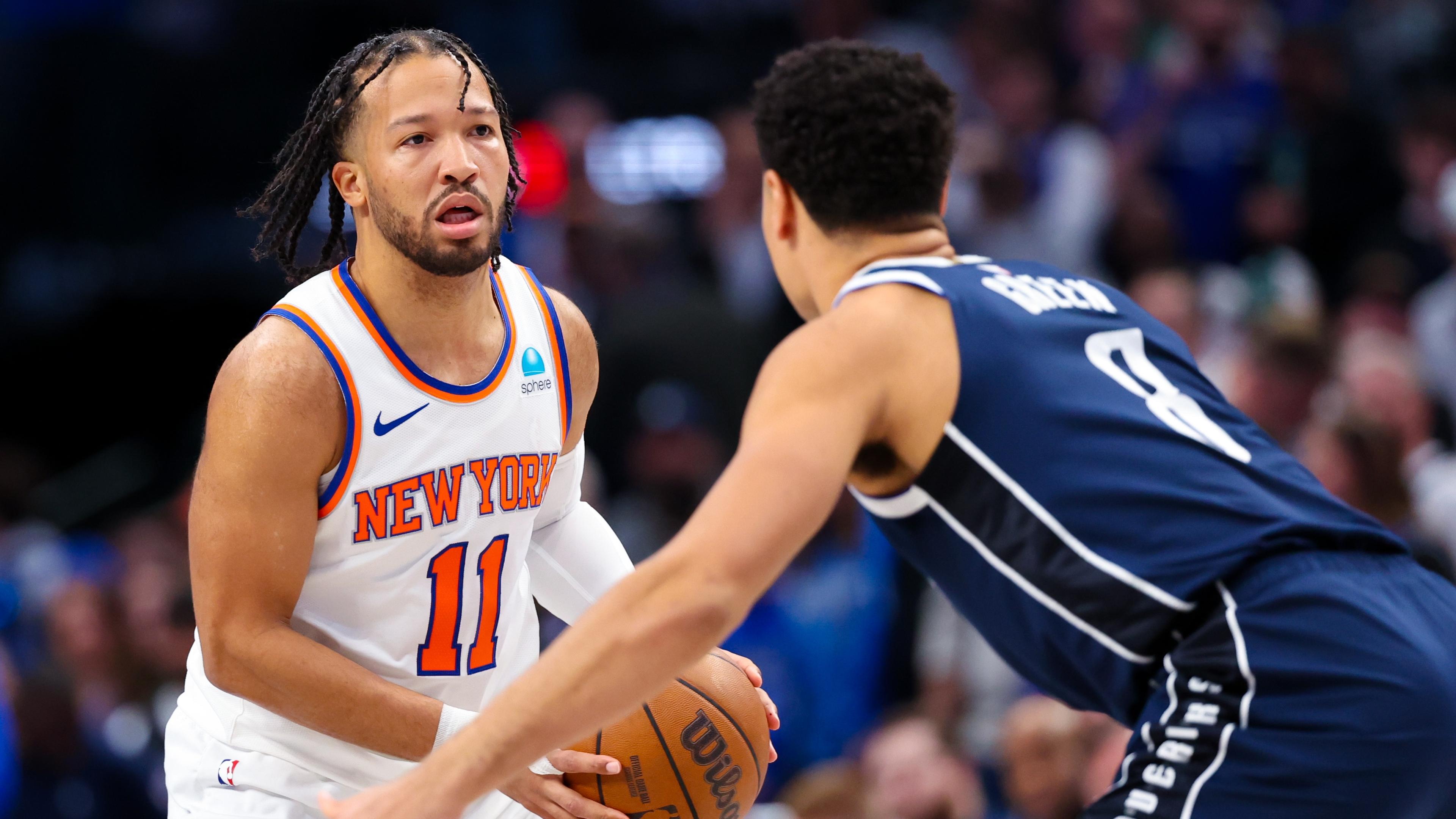 New York Knicks guard Jalen Brunson (11) looks to pass as Dallas Mavericks guard Josh Green (8) defends during the first quarter at American Airlines Center / Kevin Jairaj - USA TODAY Sports