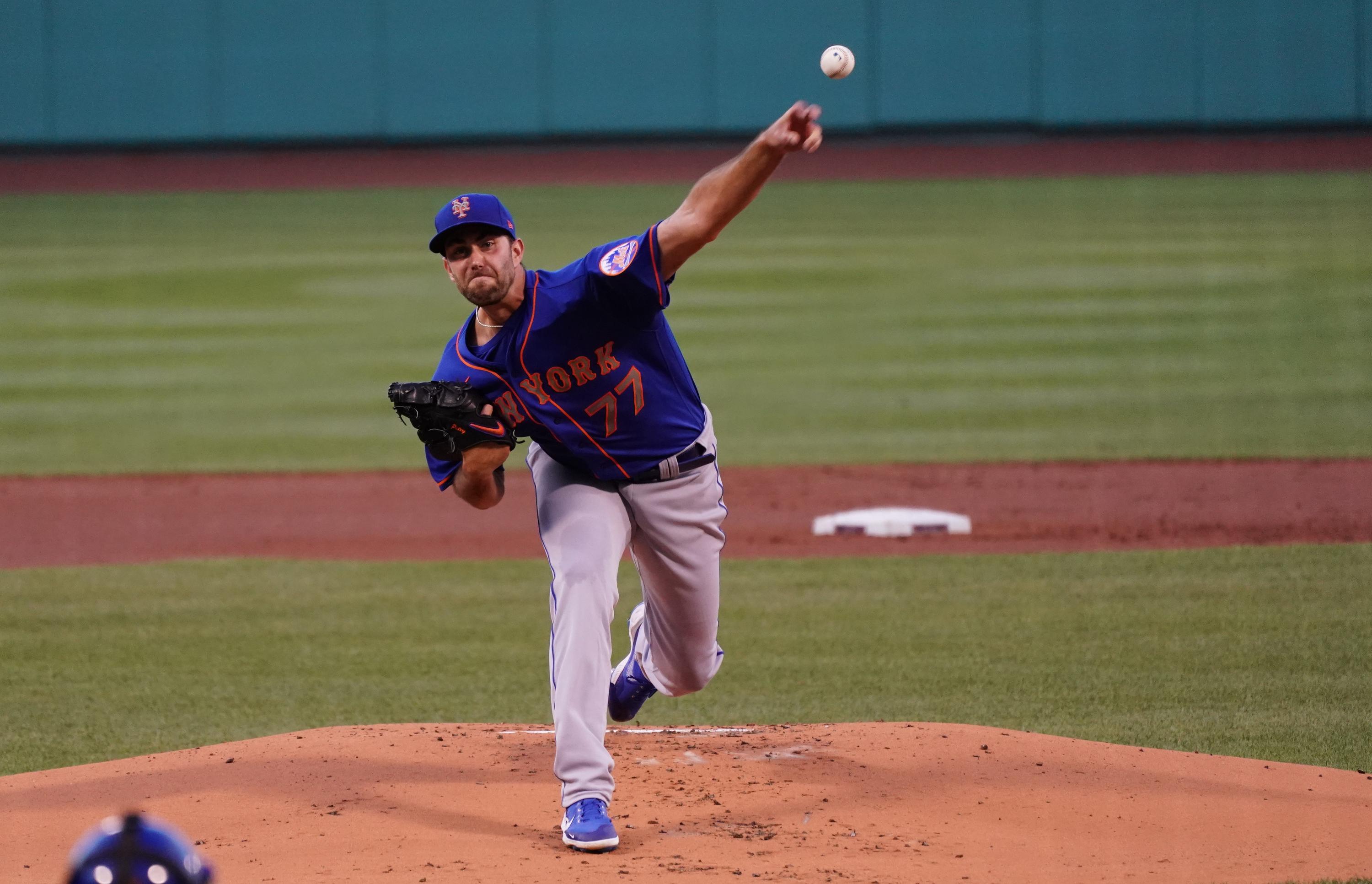 New York Mets starting pitcher David Peterson (77) throws a pitch against the Boston Red Sox in the first inning at Fenway Park. / David Butler II-USA TODAY Sports