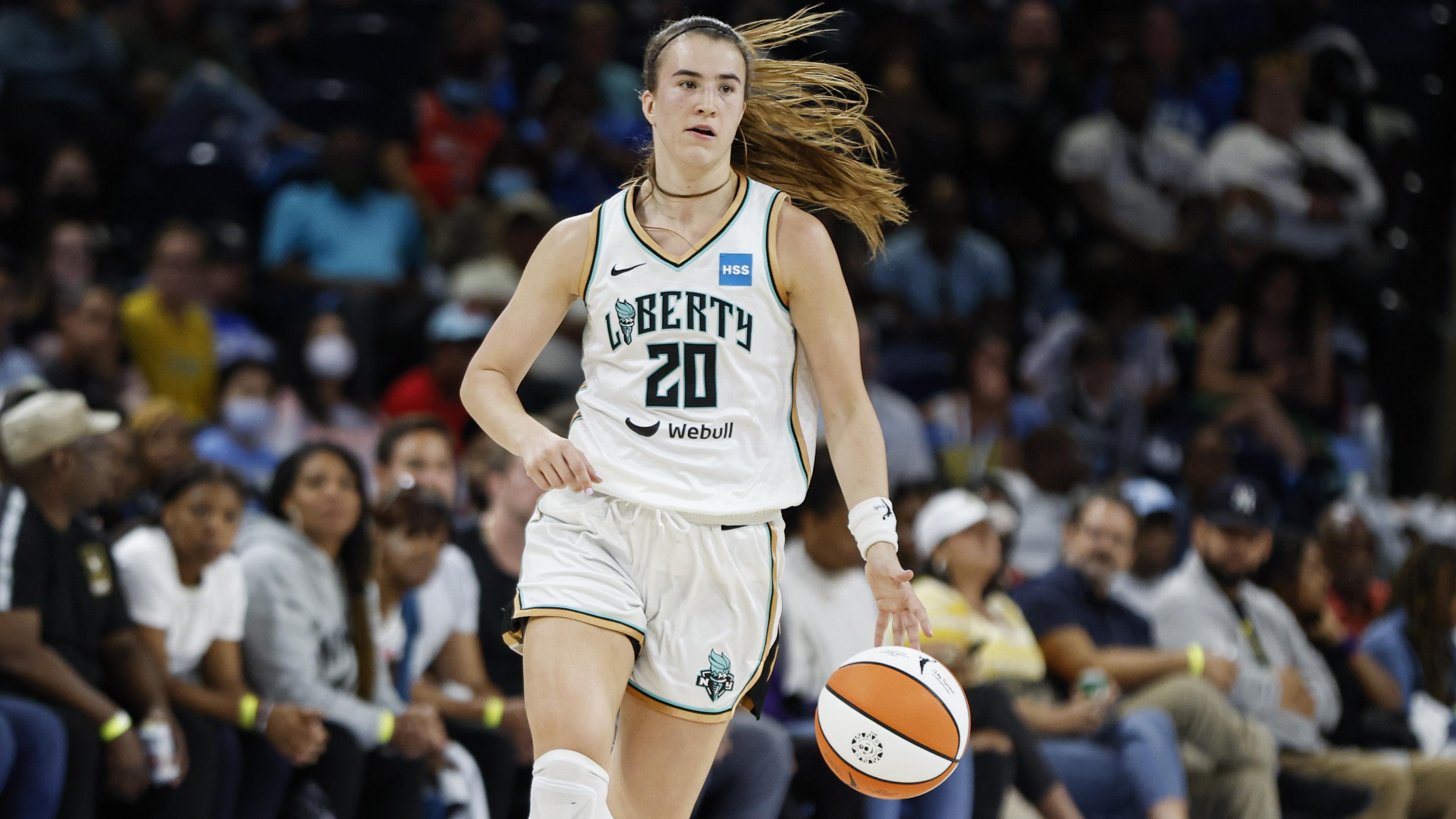 New York Liberty guard Sabrina Ionescu (20) brings the ball up court against the Chicago Sky during the second half of game one of the first round of the WNBA playoffs at Wintrust Arena / Kamil Krzaczynski - USA TODAY Sports