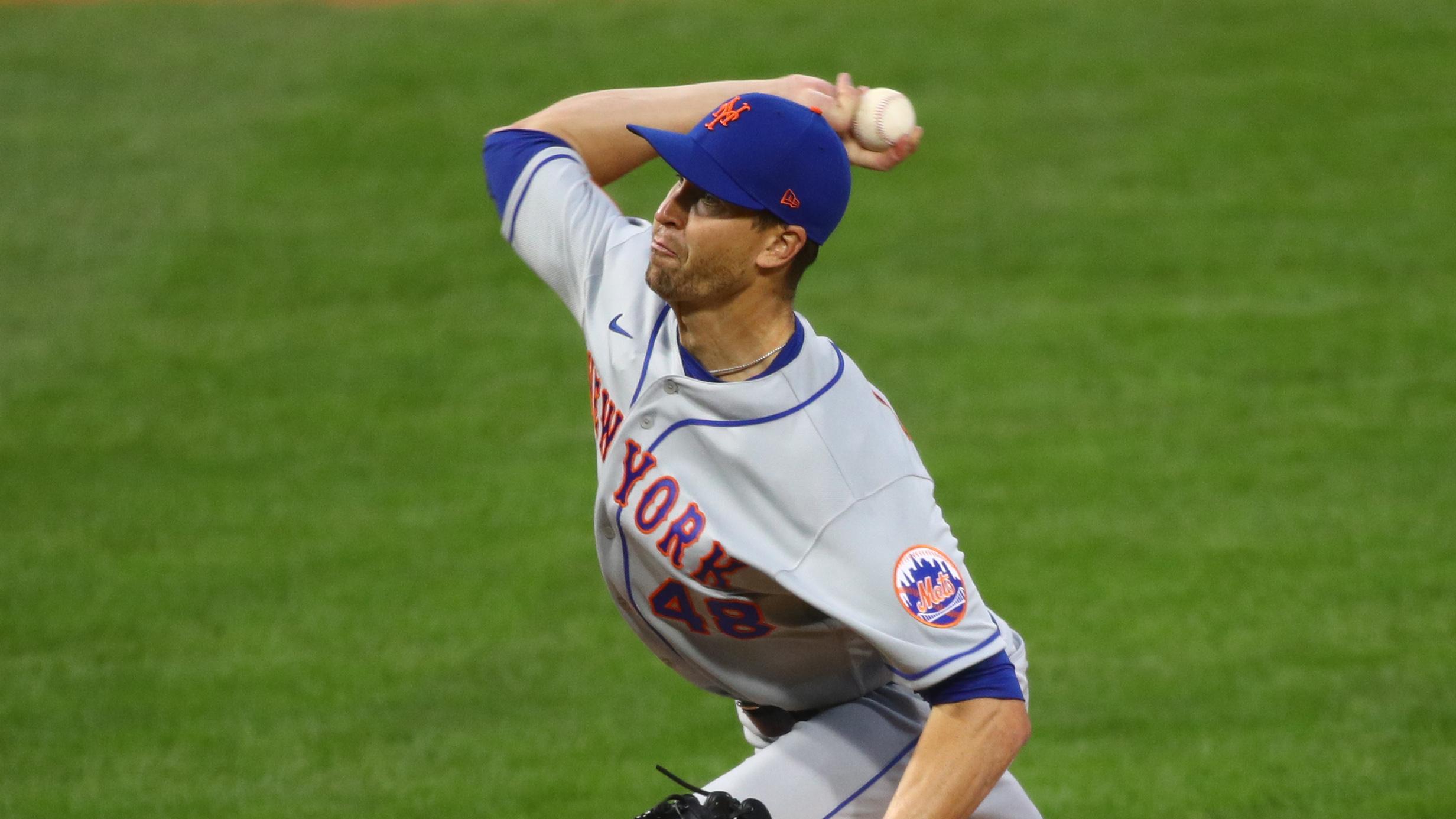 Apr 5, 2021; Philadelphia, Pennsylvania, USA; New York Mets starting pitcher Jacob deGrom (48) throws a pitch in the first inning against the Philadelphia Phillies at Citizens Bank Park. / Kyle Ross-USA TODAY Sports