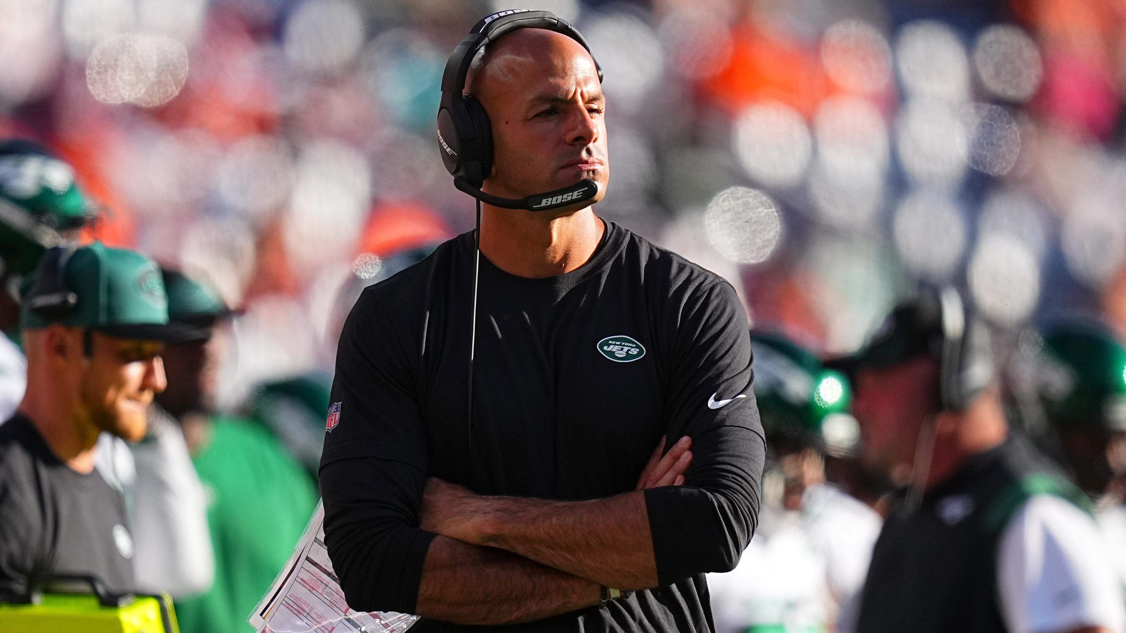 Sep 26, 2021; Denver, Colorado, USA; New York Jets head coach Robert Saleh during the game against the Denver Broncos at Empower Field at Mile High. Mandatory Credit: Ron Chenoy-USA TODAY Sports / © Ron Chenoy-USA TODAY Sports