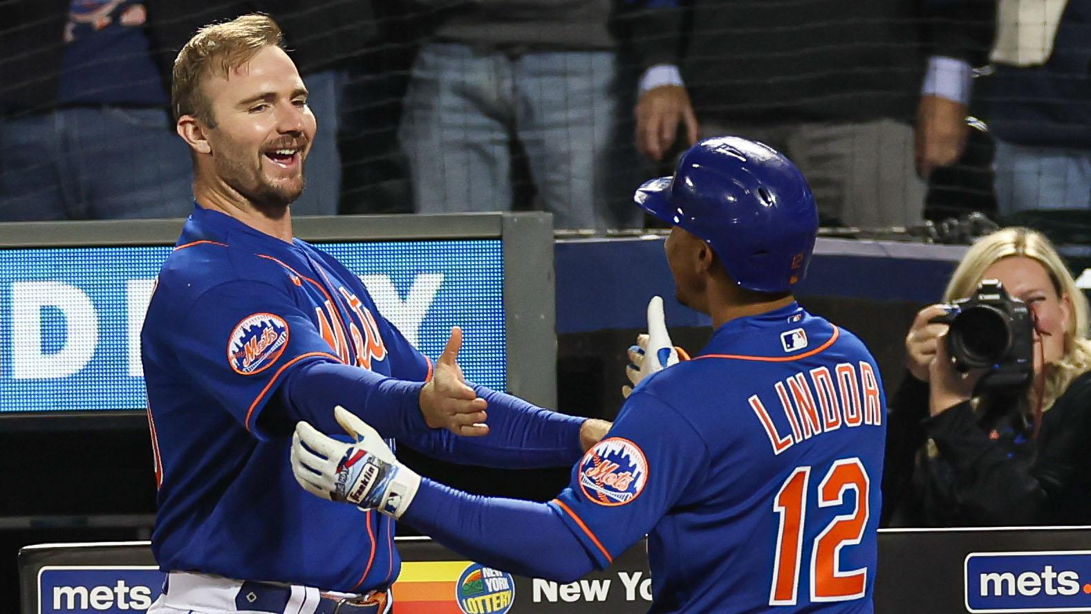 Pete Alonso and Francisco Lindor / Vincent Carchietta - USA TODAY Sports