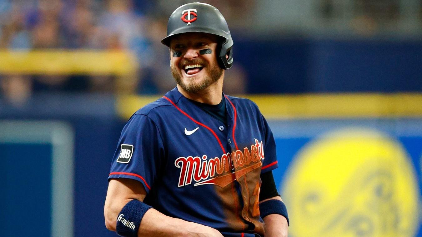 Sep 5, 2021; St. Petersburg, Florida, USA; Minnesota Twins designated hitter Josh Donaldson (20) reacts after advancing to third base on a wild pitch in the third inning against the Minnesota Twins at Tropicana Field. / Nathan Ray Seebeck-USA TODAY Sports