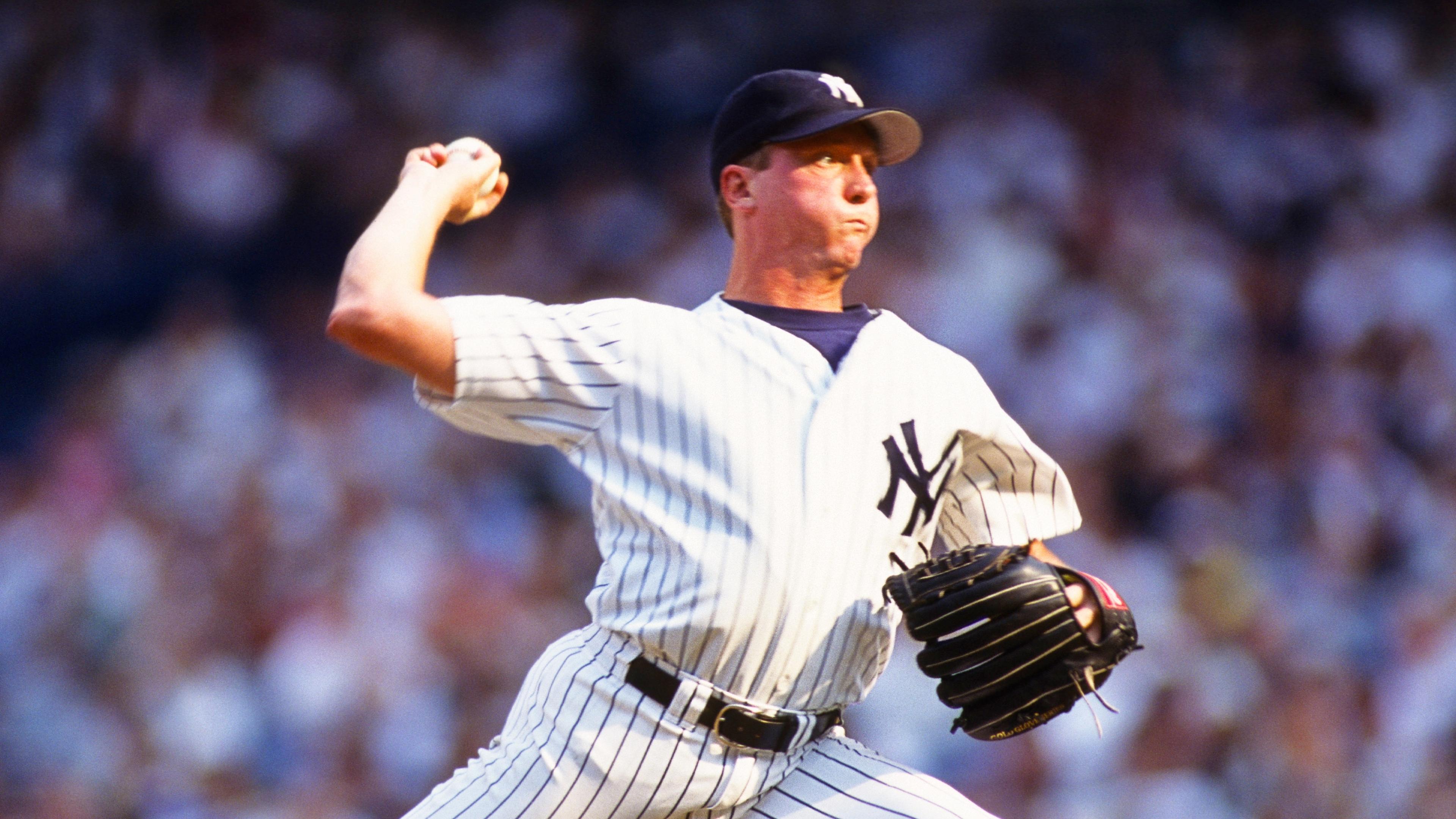 New York Yankees pitcher David Cone (36) in action against the Minnesota Twins at Yankee Stadium. / Lou Capozzola-USA TODAY Sports