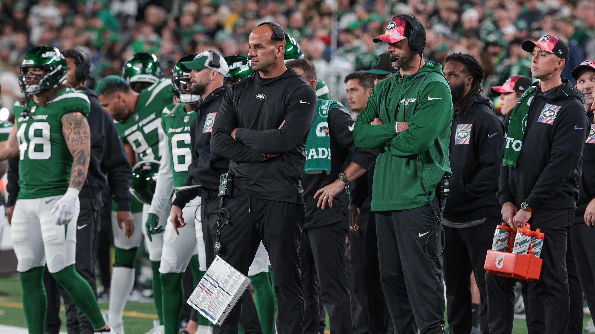Oct 15, 2023; East Rutherford, New Jersey, USA; New York Jets head coach Robert Saleh (left) an dquarterback Aaron Rodgers (right) looks on during the second half against the Philadelphia Eagles at MetLife Stadium. / Vincent Carchietta-USA TODAY Sports