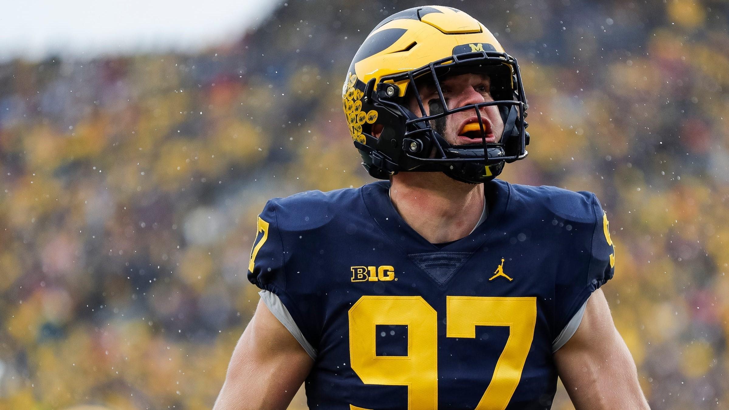 Michigan defensive end Aidan Hutchinson collected three sacks against Ohio State. Syndication Detroit Free Press / Junfu Han / USA TODAY NETWORK