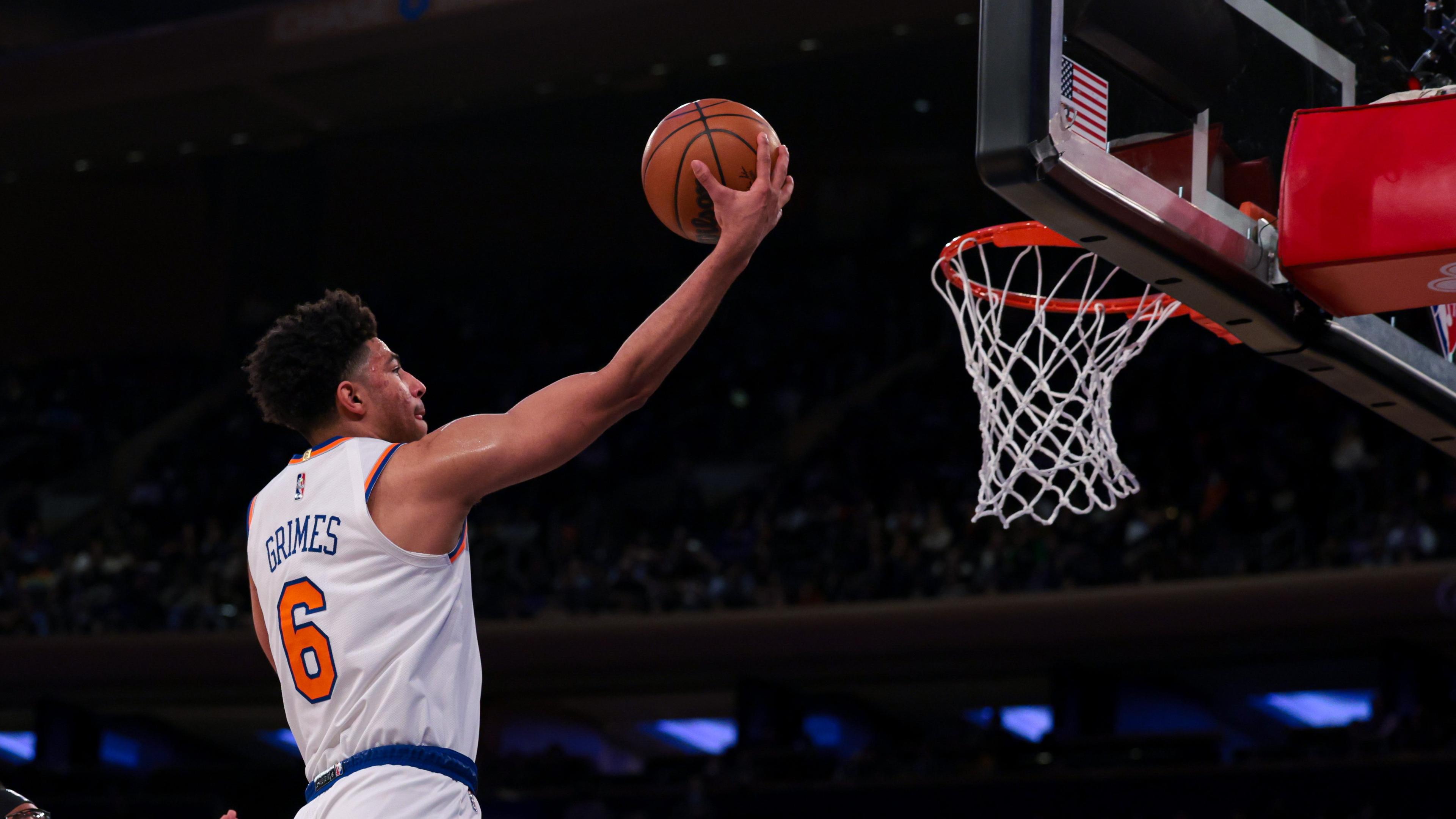 Jan 31, 2022; New York, New York, USA; New York Knicks guard Quentin Grimes (6) shoots the ball as Sacramento Kings center Richaun Holmes (22) and forward Harrison Barnes (40) defend during the second half at Madison Square Garden. Mandatory Credit: Vincent Carchietta-USA TODAY Sports / Vincent Carchietta-USA TODAY Sports