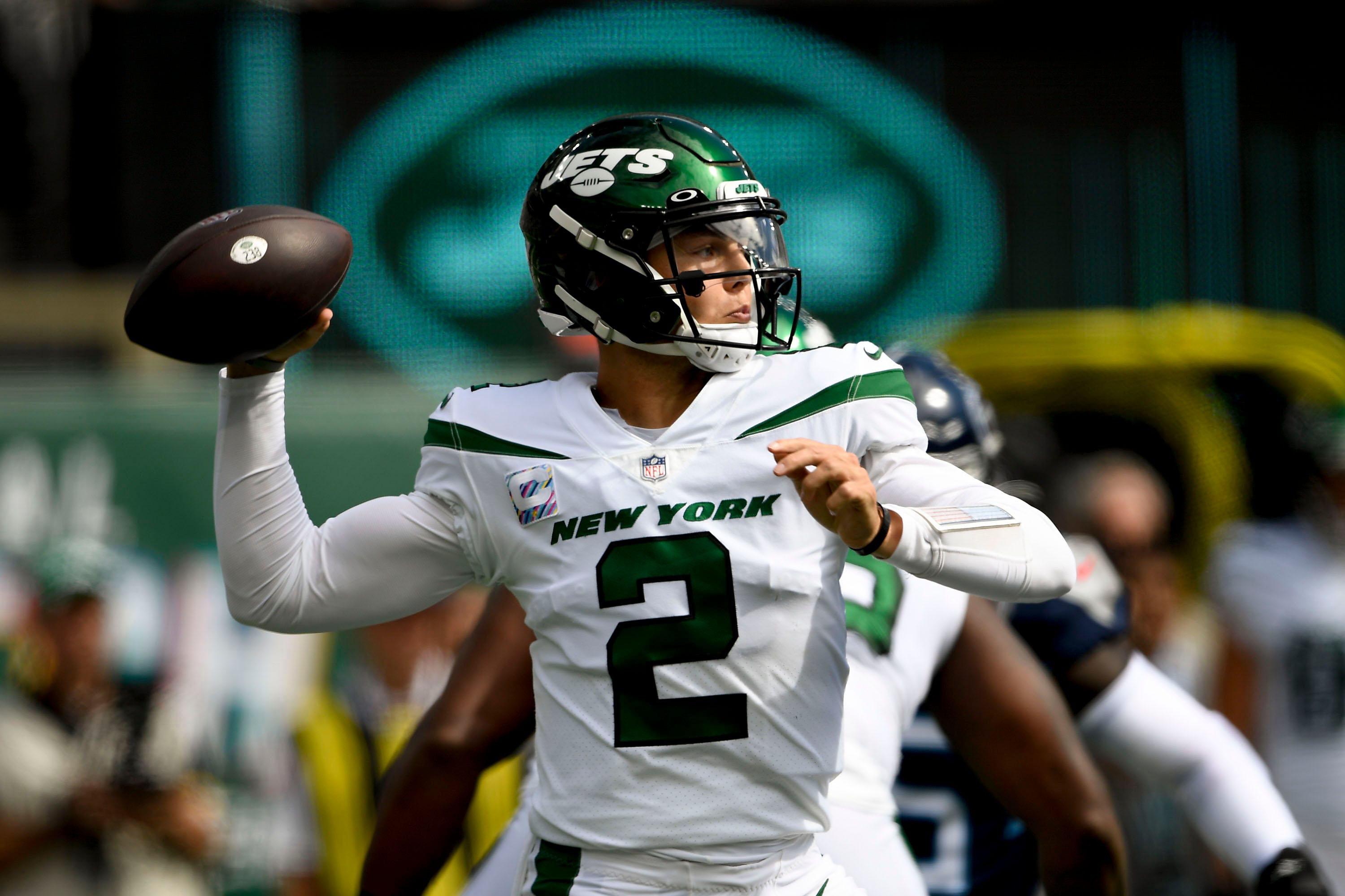 Oct 3, 2021; East Rutherford, NJ, USA; New York Jets quarterback Zach Wilson (2) throws a pass against the Tennessee Titans during the first quarter at MetLife Stadium Sunday, Oct. 3, 2021 in East Rutherford, N.J. / George Walker IV-USA TODAY Sports