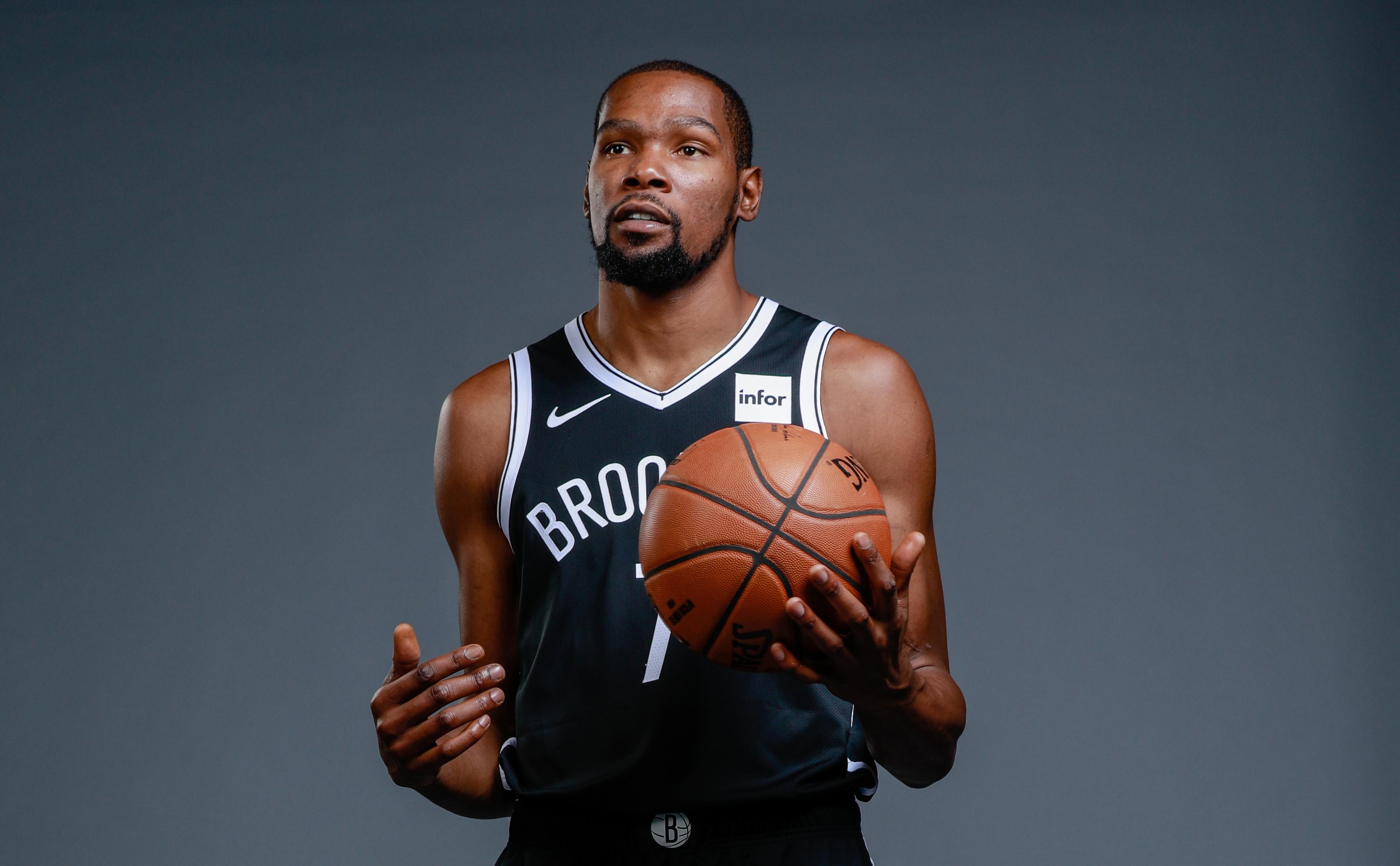 Nets' Kevin Durant / Nicole Sweet