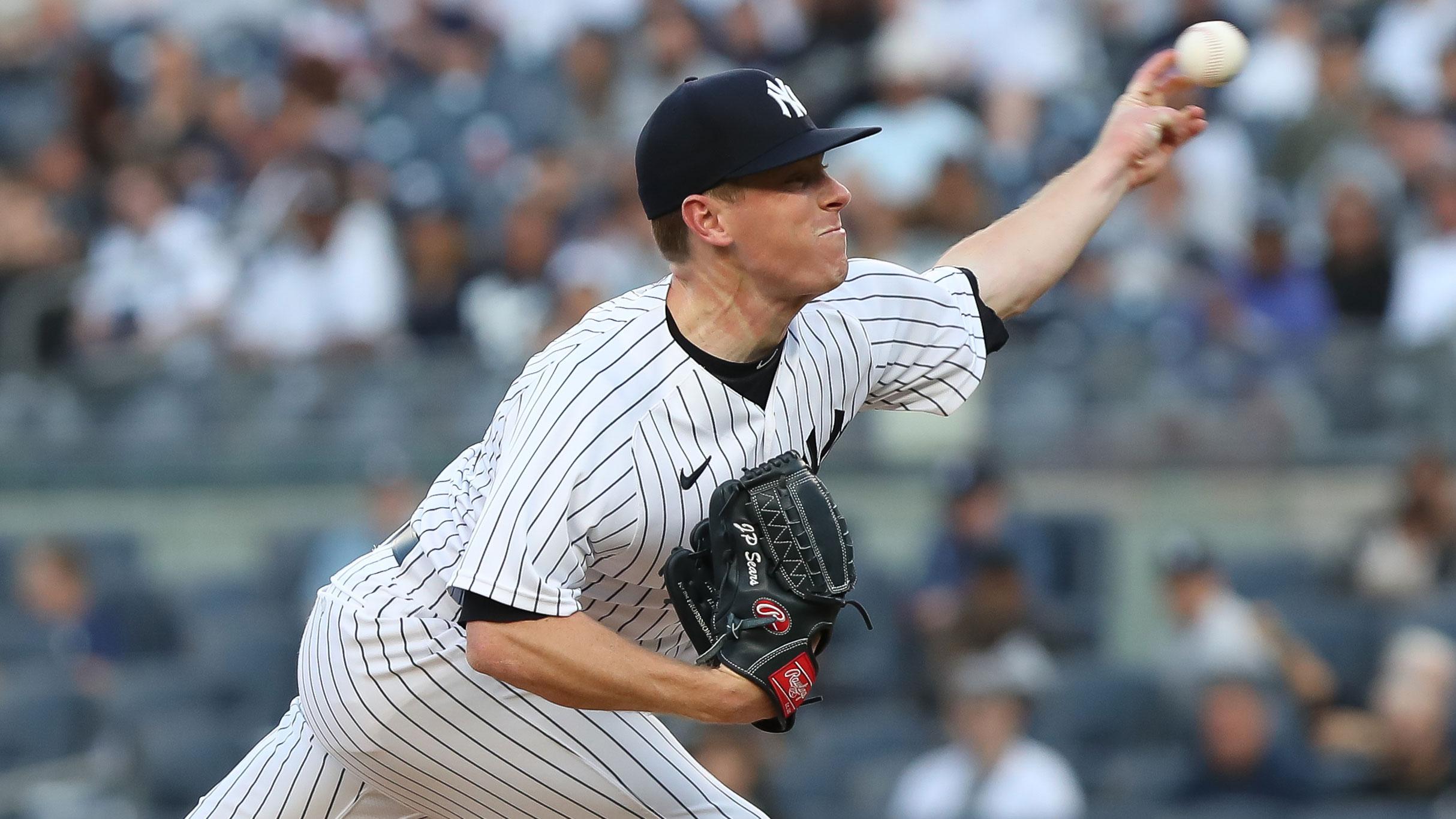 May 25, 2022; Bronx, New York, USA; New York Yankees starting pitcher JP Sears (92) pitches against the Baltimore Orioles during the first inning at Yankee Stadium. / Tom Horak-USA TODAY Sports