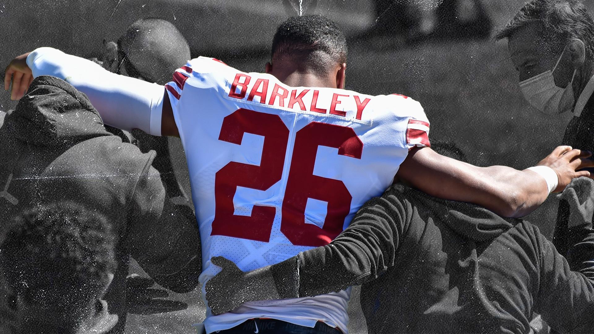 Saquon Barkley leaves the field with a season-ending injury. / SNY Treated Image