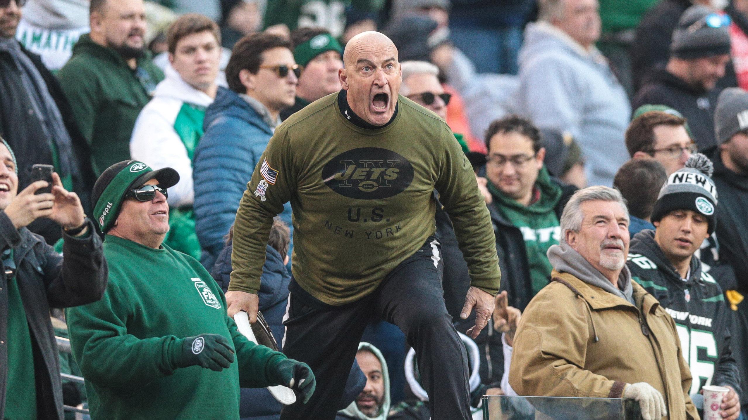 New York Jets fan Fireman Ed cheers during the second half of the game between the New York Jets and the Pittsburgh Steelers at MetLife Stadium. / Vincent Carchietta-USA TODAY Sports
