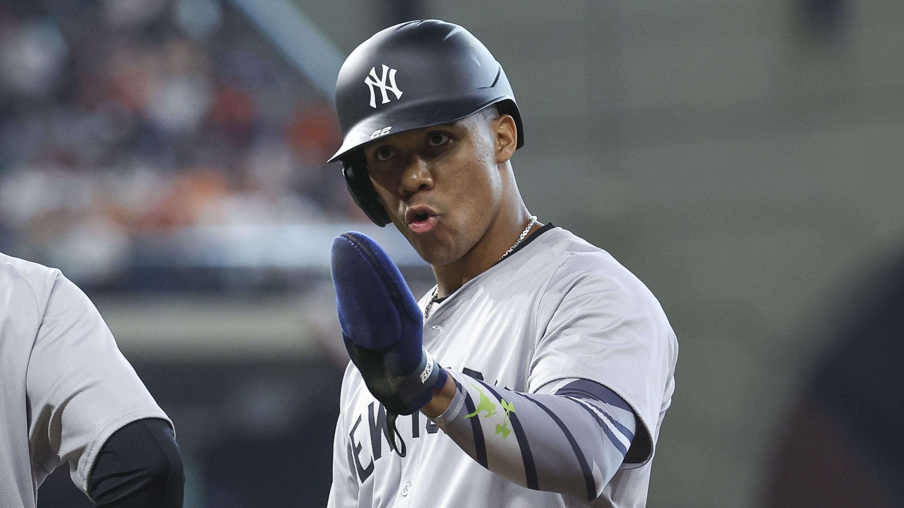 Mar 28, 2024; Houston, Texas, USA; New York Yankees right fielder Juan Soto (22) reacts towards the Houston Astros dugout during the fifth inning at Minute Maid Park. Mandatory Credit: Troy Taormina-USA TODAY Sports / © Troy Taormina-USA TODAY Sports