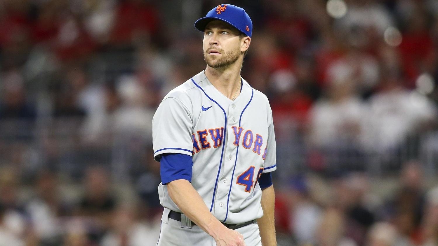 Sep 30, 2022; Atlanta, Georgia, USA; New York Mets starting pitcher Jacob deGrom (48) walks off the mound against the Atlanta Braves in the second inning at Truist Park. / Brett Davis-USA TODAY Sports