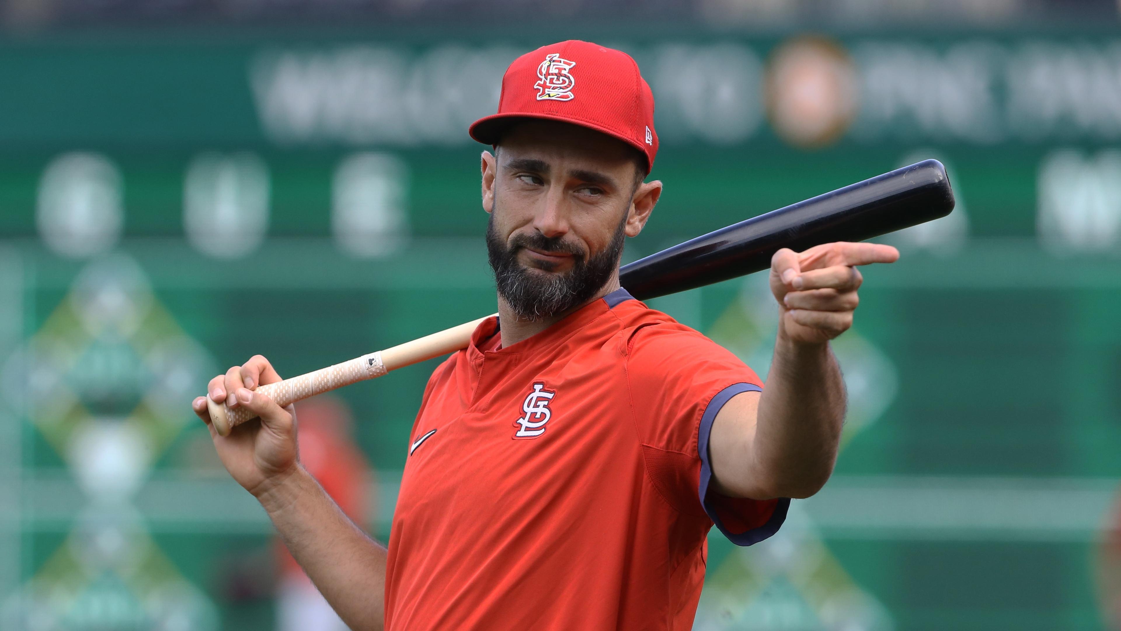 St. Louis Cardinals infielder Matt Carpenter (13) gestures at the batting cage before the game against the Pittsburgh Pirates at PNC Park. / Charles LeClaire-USA TODAY Sports