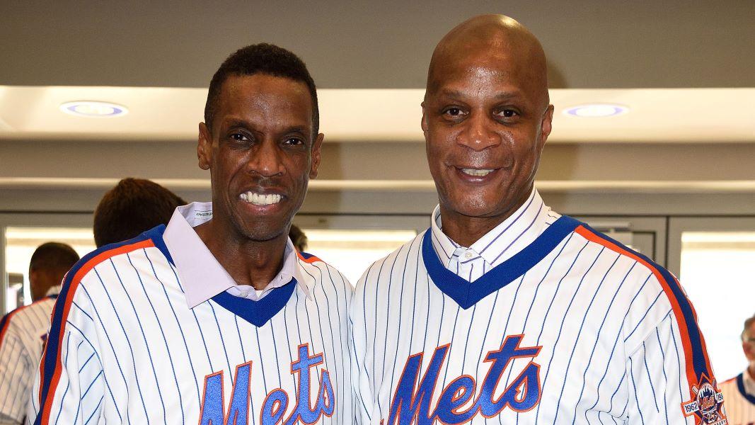 NEW YORK, NY - MAY 28: Dwight Gooden and Darryl Strawberry at the 1986 Mets 30th Anniversary Reunion Celebration held at Citi Field on May 28, 2016 in New York City. / Adrian Edwards/WireImage via Getty Images