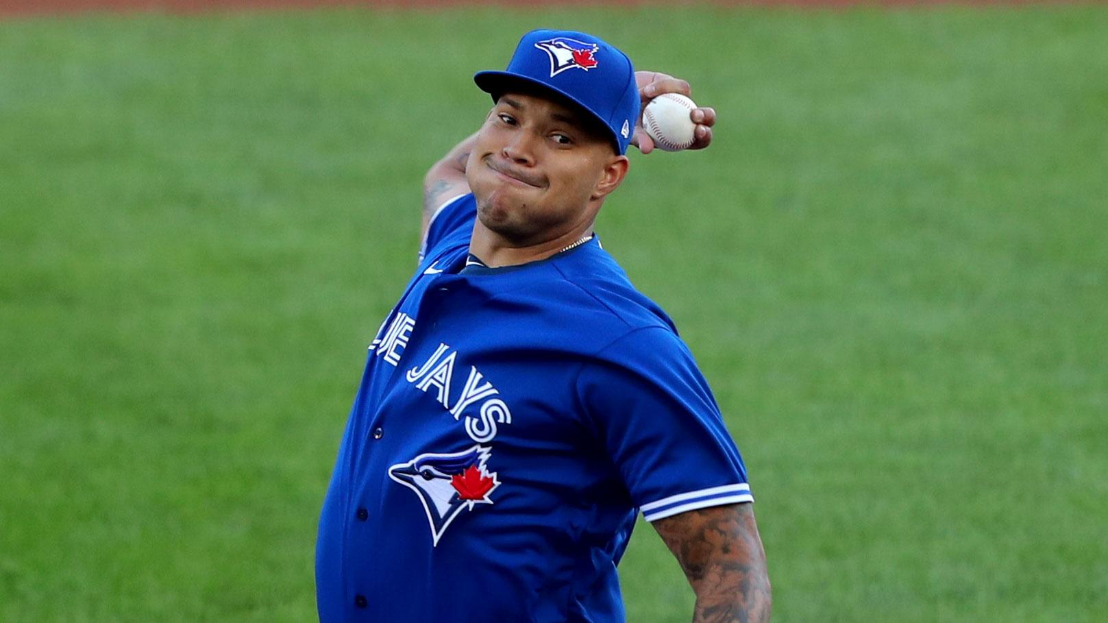 Aug 29, 2020; Buffalo, New York, USA; Toronto Blue Jays starting pitcher Taijuan Walker (00) throws a pitch during the first inning against the Baltimore Orioles at Sahlen Field. / Timothy T. Ludwig-USA TODAY Sports