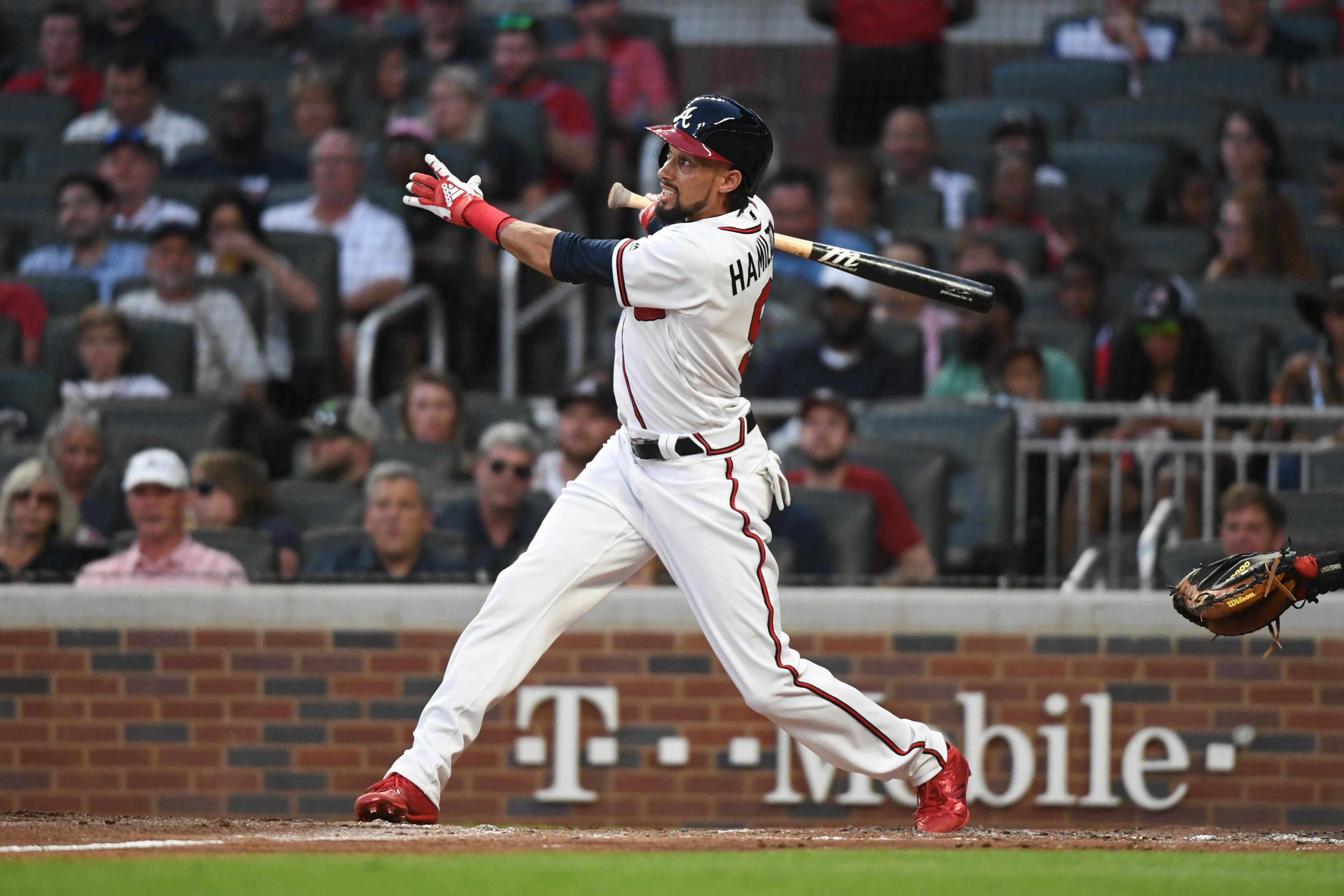 Billy Hamilton swings at a pitch / USA TODAY