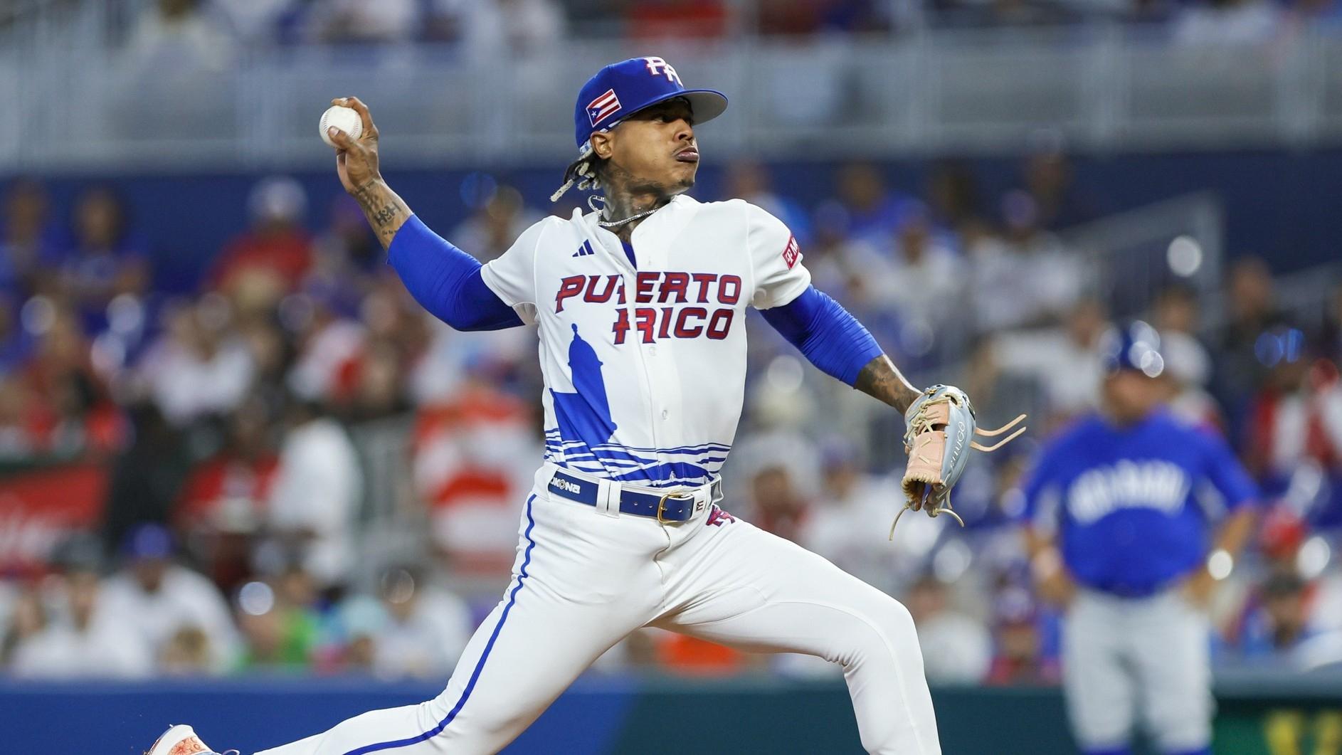 Puerto Rico starting pitcher Marcus Stroman (0) delivers a pitch during the second inning against Nicaragua at LoanDepot Park. / Sam Navarro-USA TODAY Sports