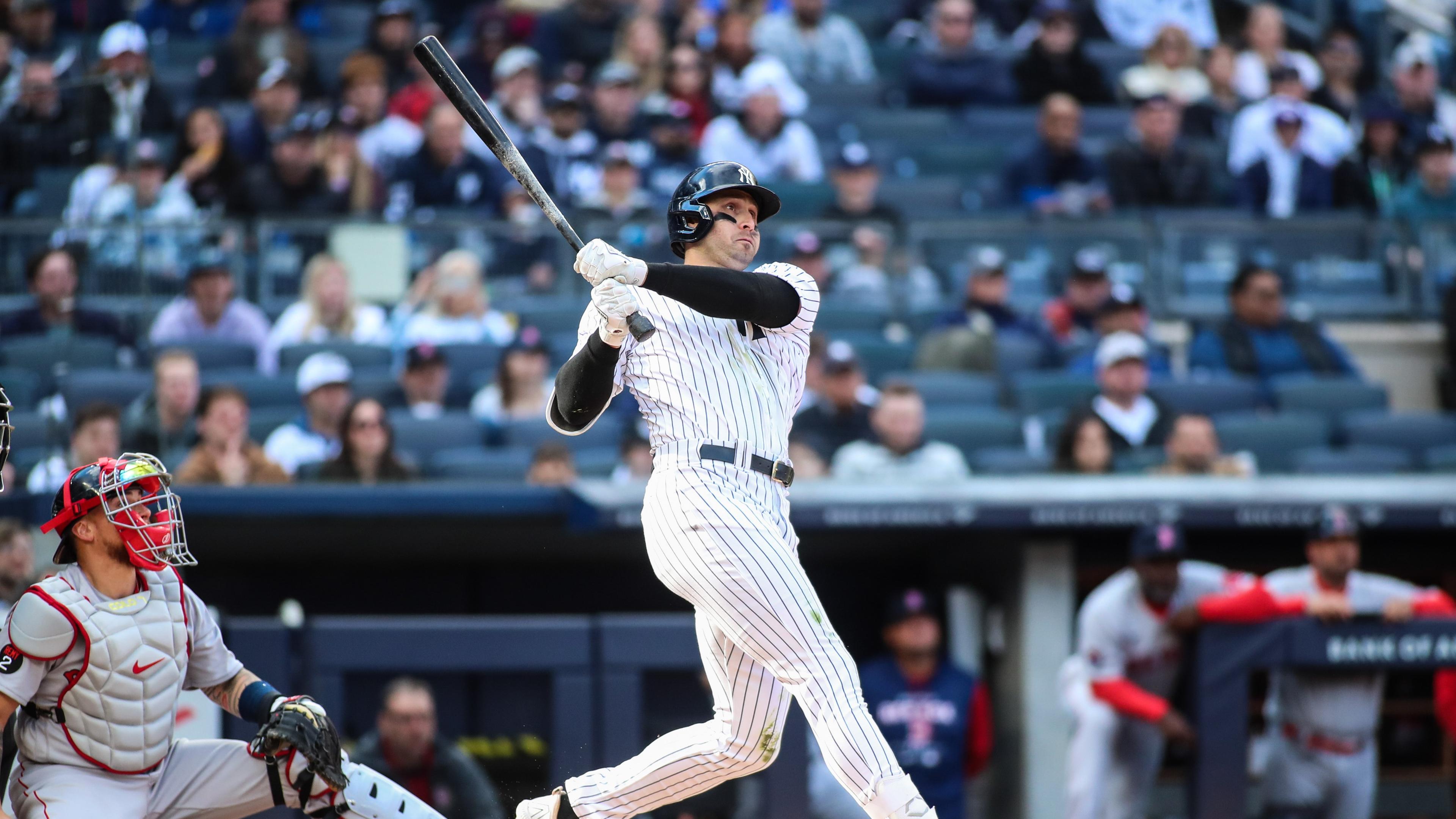 New York Yankees left fielder Joey Gallo (13) at Yankee Stadium. / Wendell Cruz-USA TODAY Sports