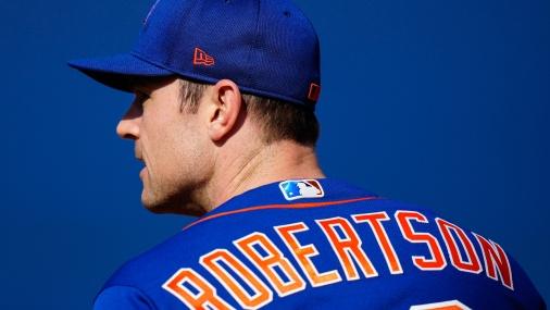 New York Mets relief pitcher David Robertson (30) during spring training workouts / Rich Storry - USA TODAY Sports