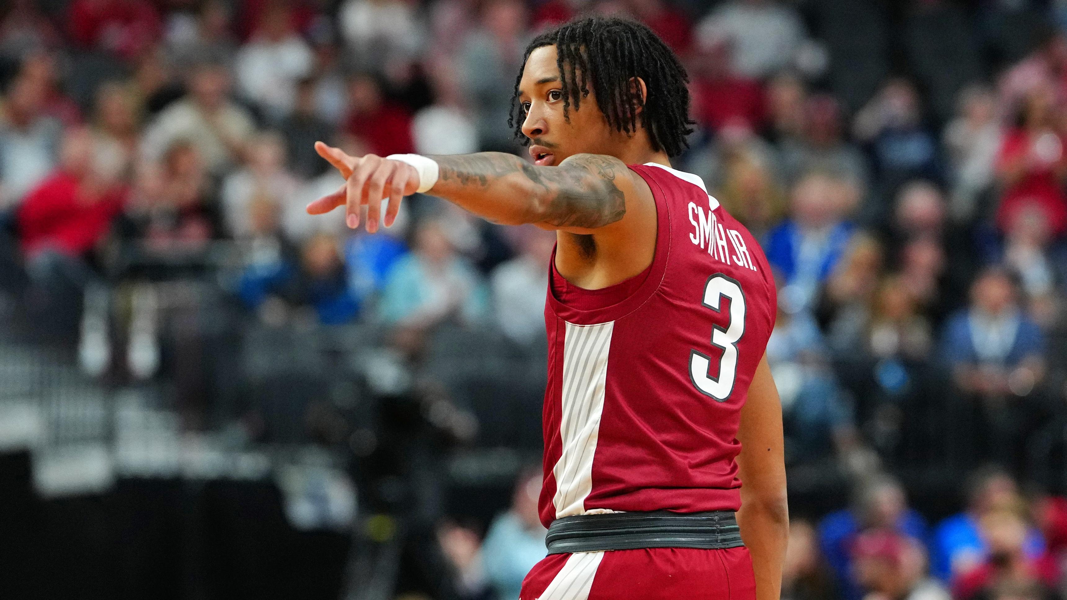 Arkansas Razorbacks guard Nick Smith Jr. (3) gestures against the UConn Huskies during the first half at T-Mobile Arena / Stephen R. Sylvanie - USA TODAY Sports