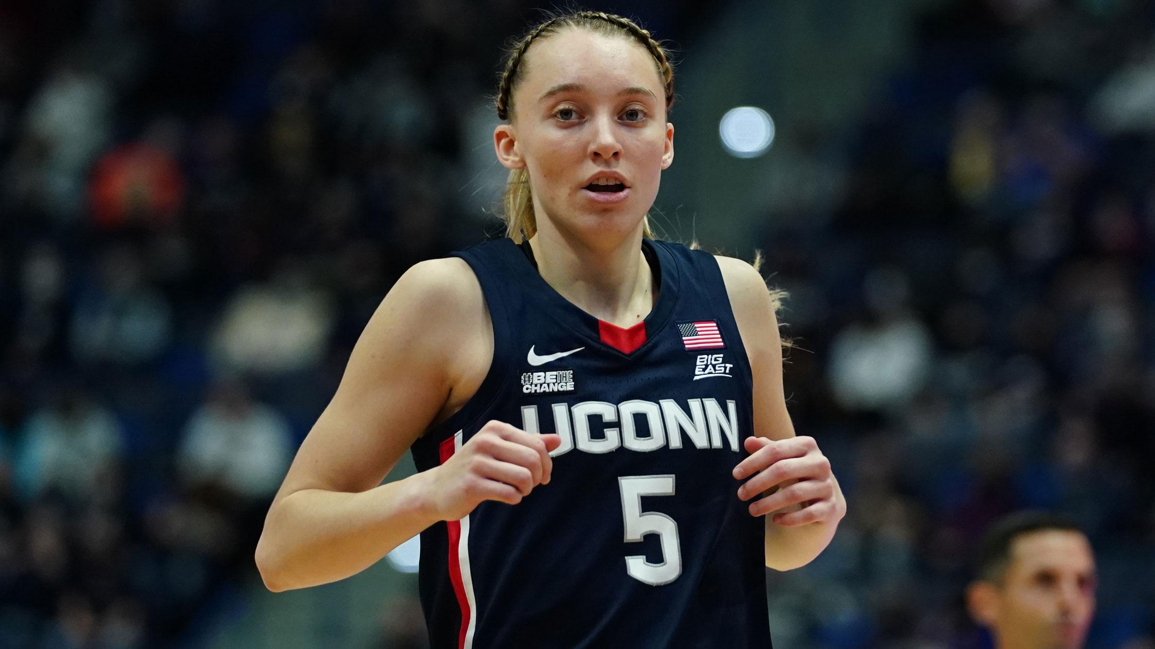 Nov 14, 2021; Hartford, Connecticut, USA; UConn Huskies guard Paige Bueckers (5) returns up court against the Arkansas Razorbacks in the second half at XL Center. / David Butler II-USA TODAY Sports