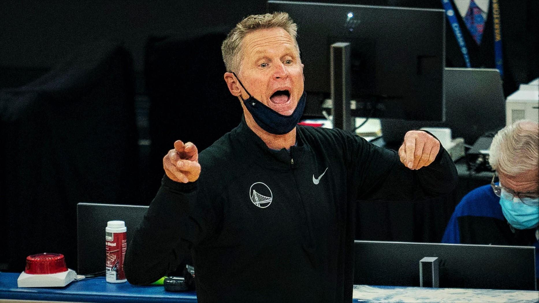 Jan 4, 2021; San Francisco, California, USA; Golden State Warriors head coach Steve Kerr calls out from the sidelines during the first quarter against the Sacramento Kings at Chase Center. Mandatory Credit: Neville E. Guard-USA TODAY Sports / © Neville E. Guard-USA TODAY Sports