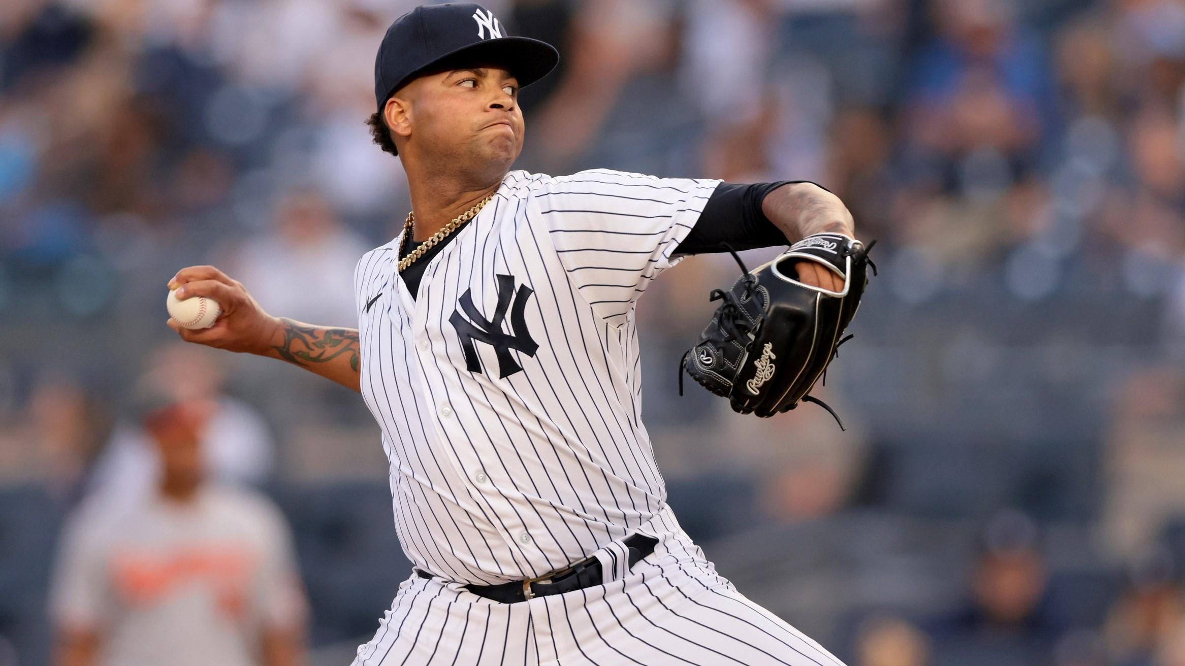 Aug 3, 2021; Bronx, New York, USA; New York Yankees starting pitcher Luis Gil (81) delivers a pitch during the first inning against the Baltimore Orioles at Yankee Stadium. / Vincent Carchietta-USA TODAY Sports