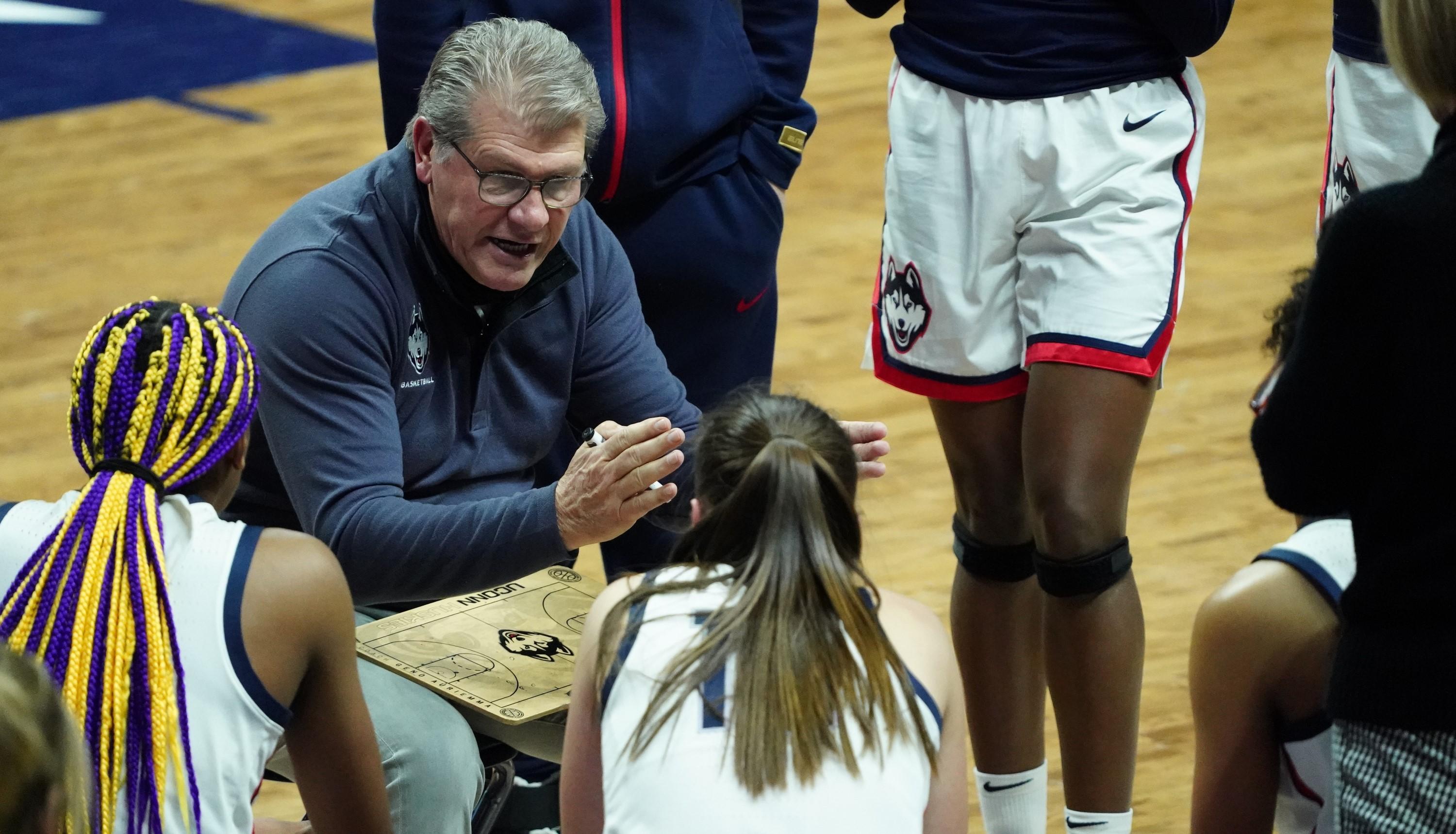 Jan 23, 2021; Storrs, Connecticut, USA; UConn Huskies head coach Geno Auriemma talks to his team from the sideline as they take on the Georgetown Hoyas in the second half at Harry A. Gampel Pavilion. Uconn defeated Georgetown 72-41. / David Butler II-USA TODAY Sports