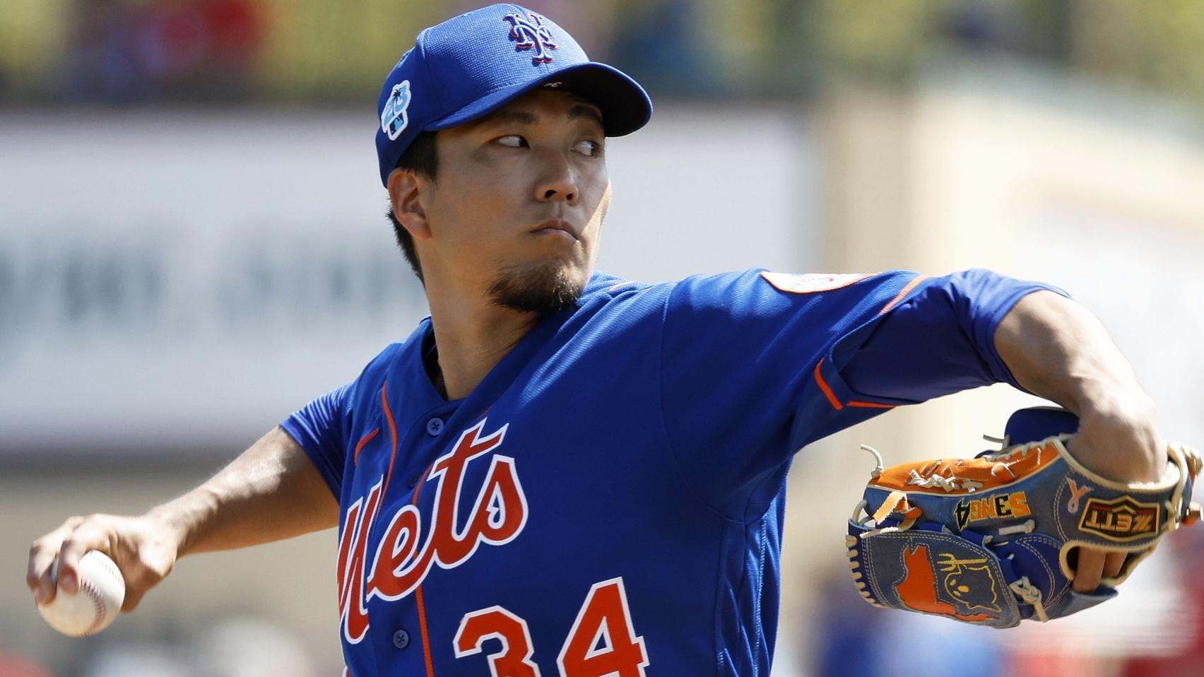 Mar 5, 2023; Jupiter, Florida, USA; New York Mets starting pitcher Kodai Senga (34) pitches against the St. Louis Cardinals in the first inning at Roger Dean Stadium. / Rhona Wise-USA TODAY Sports
