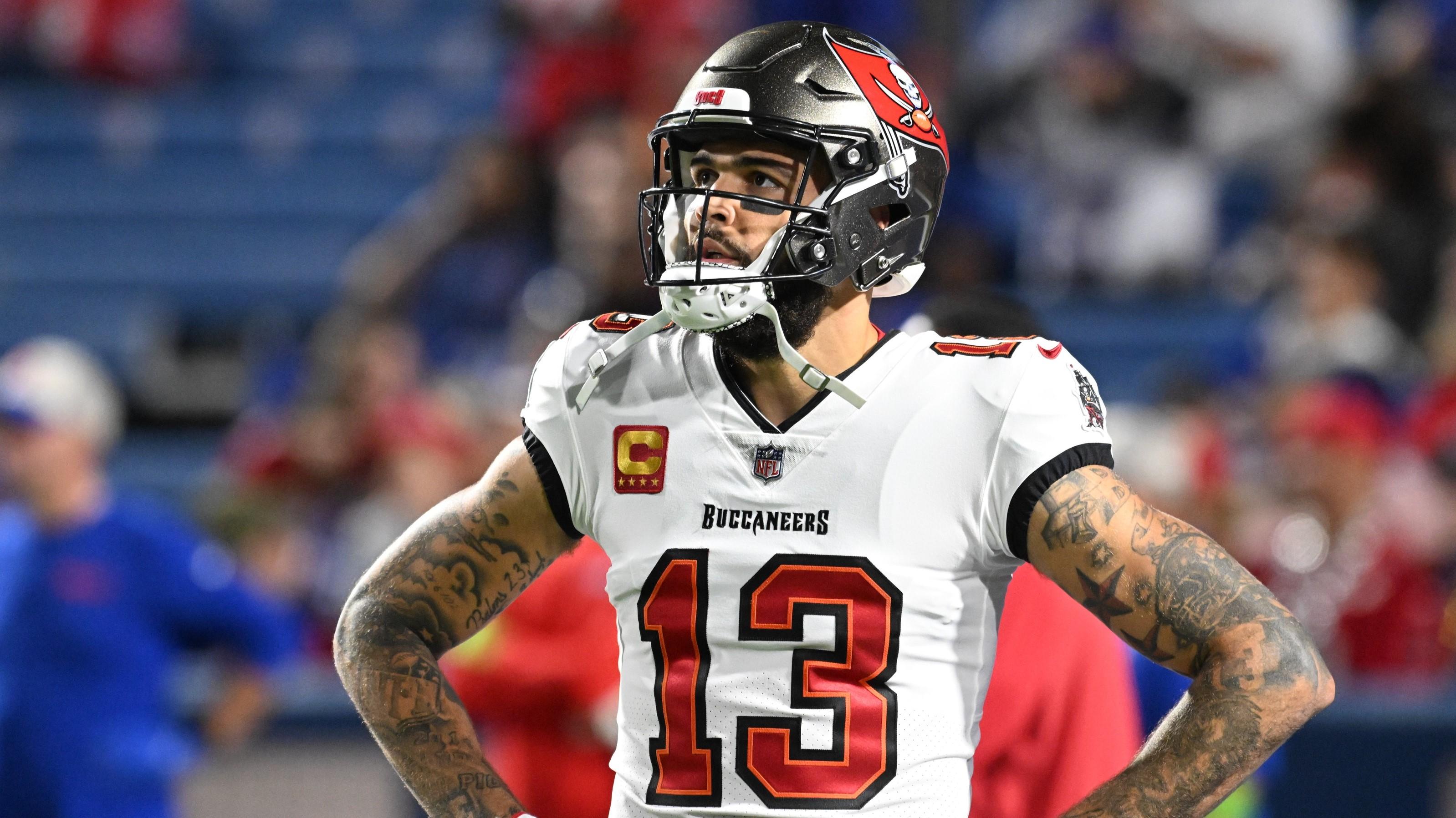 Oct 26, 2023; Orchard Park, New York, USA; Tampa Bay Buccaneers wide receiver Mike Evans (13) warms up before a game against the Buffalo Bills at Highmark Stadium. / Mark Konezny-USA TODAY Sports