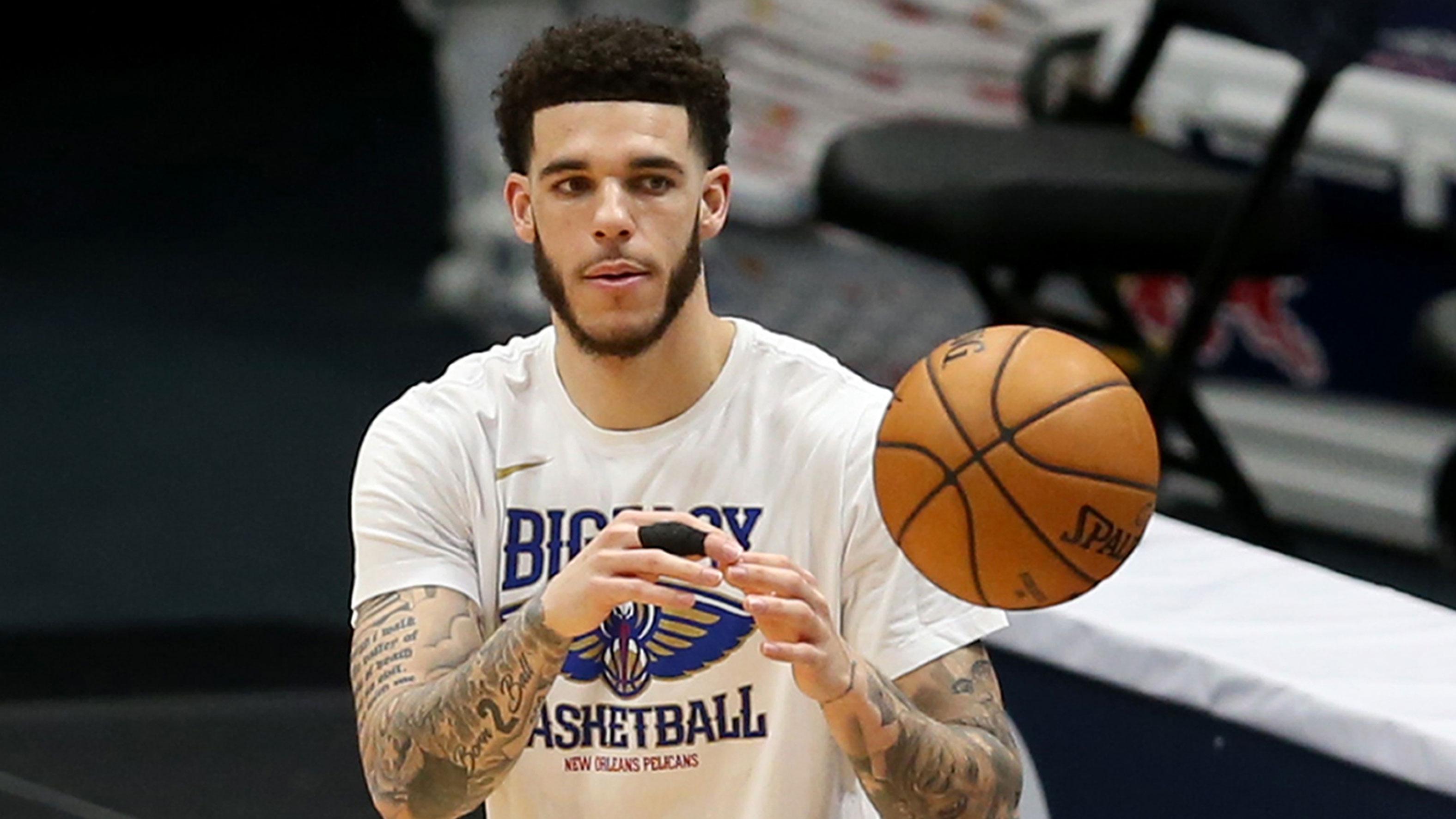 Mar 26, 2021; New Orleans, Louisiana, USA; New Orleans Pelicans guard Lonzo Ball warms up before their game against the Denver Nuggets at the Smoothie King Center. / Chuck Cook-USA TODAY Sports